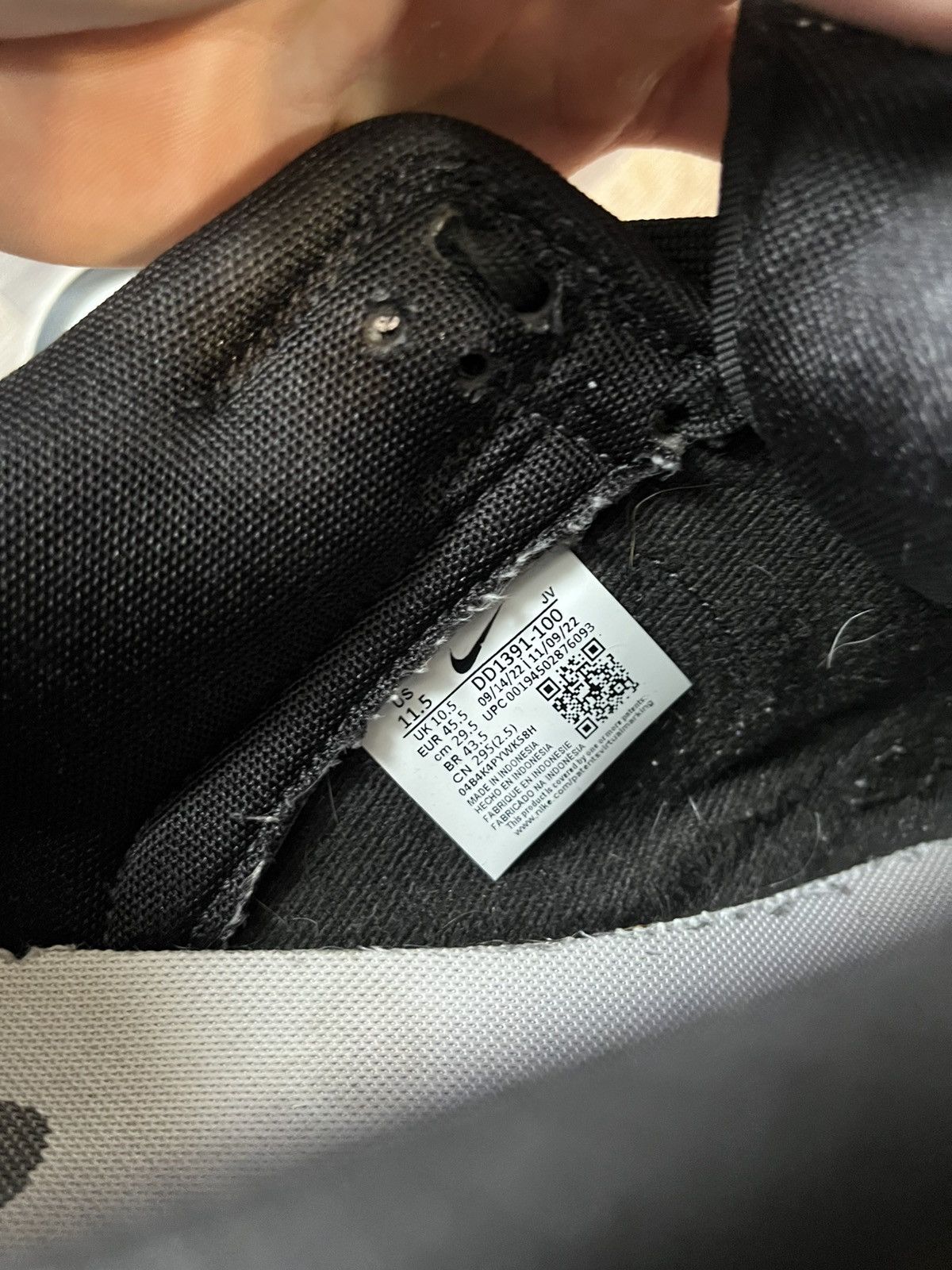 Nike Nike Dunks Black/White Panda With Box Size US 11.5 / EU 44-45 - 9 Thumbnail