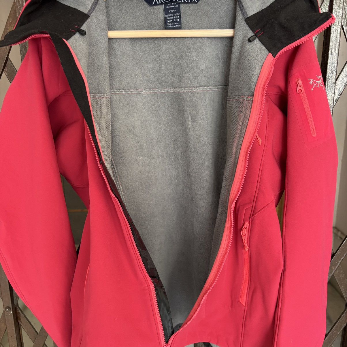 Arc'teryx Vintage Arcteryx Pink Jacket Size M / US 6-8 / IT 42-44 - 9 Thumbnail