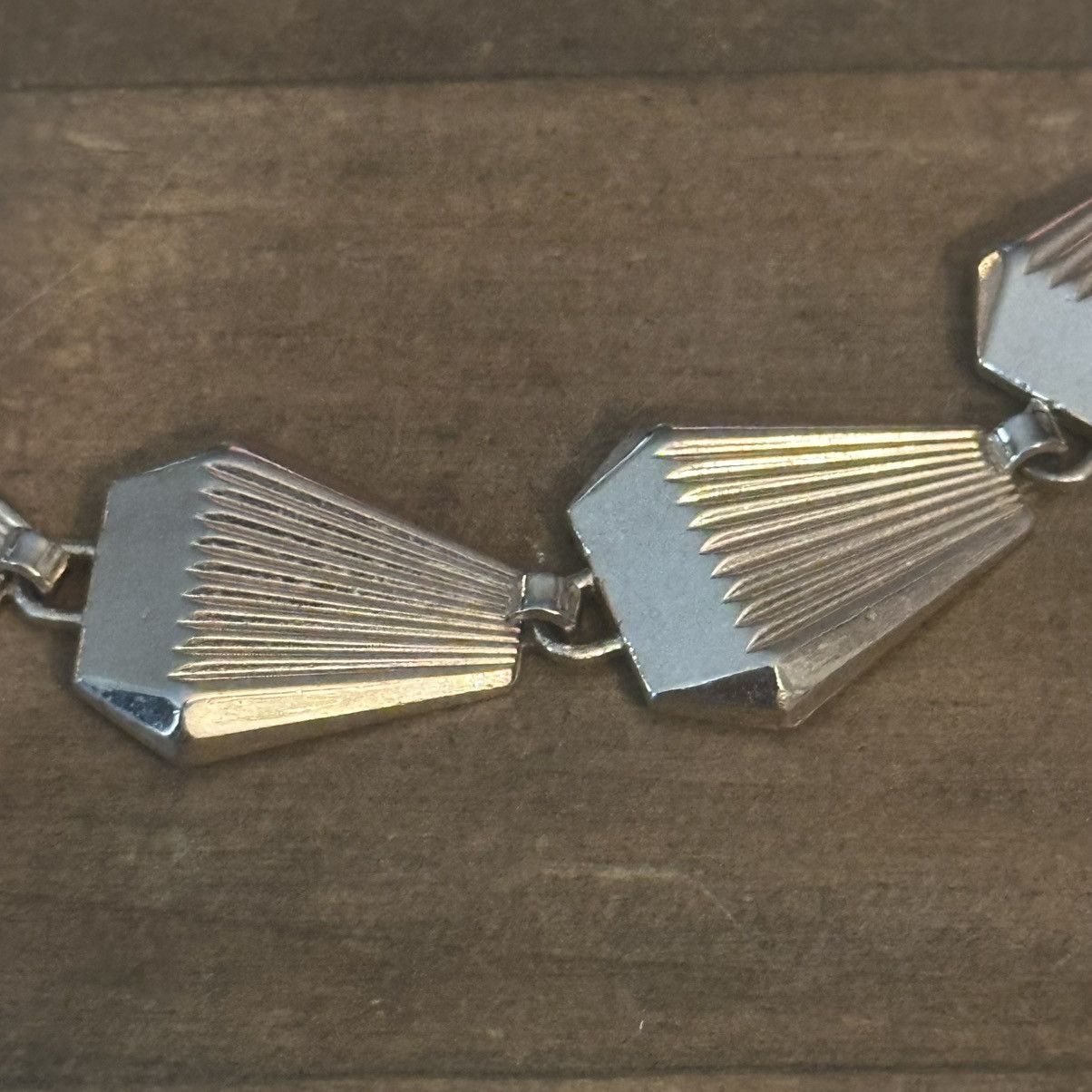 Vintage Vintage gold tone fluted pyramid link choker necklace Size ONE SIZE - 3 Thumbnail