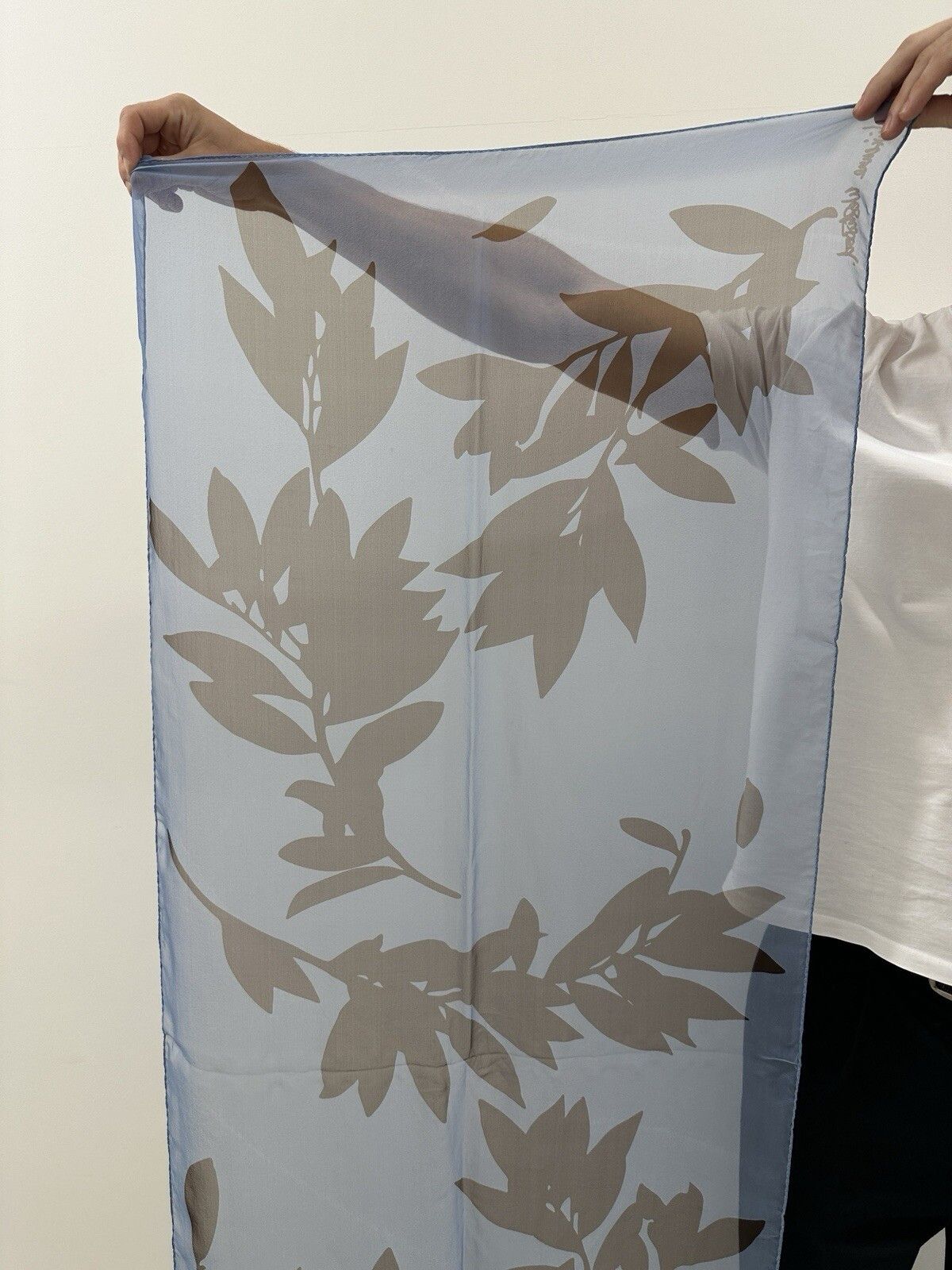 Vivienne Westwood Vivienne Westwood Silk Scarf Floral Print Womens 168x64 cm Size ONE SIZE - 7 Thumbnail
