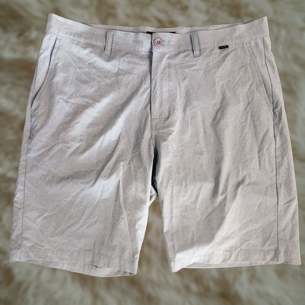 TravisMathew VINTAGE Travis Mathew Golf Shorts Mens 38 Light Blue Performance Outdoors Flat Front Size US 38 / EU 54 - 1 Thumbnail