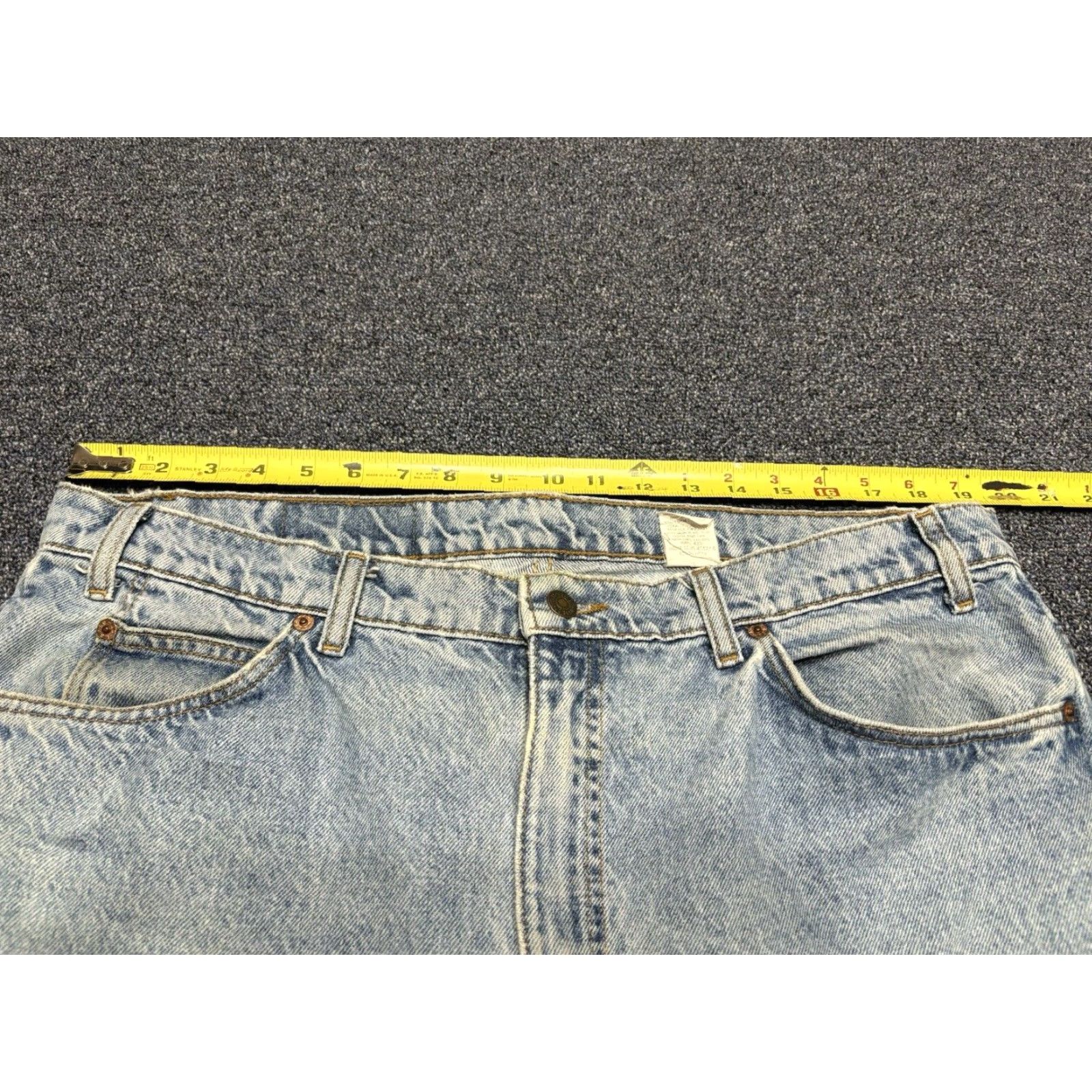 Levi's VINTAGE Levi's 505 Jeans Mens 40X32 Denim Blue Regular Straight 5-Pocket N2 90s Grunge Rock Distressed Workwear Medium Wash Beige? Size US 40 / EU 56 - 5 Thumbnail