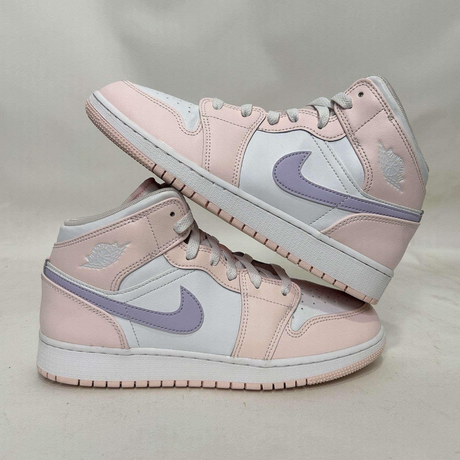 Nike Nike Air Jordan 1 Mid Retro GS “Pink Wash Violet Frost” Size US 8.5 / IT 38.5 - 1 Thumbnail