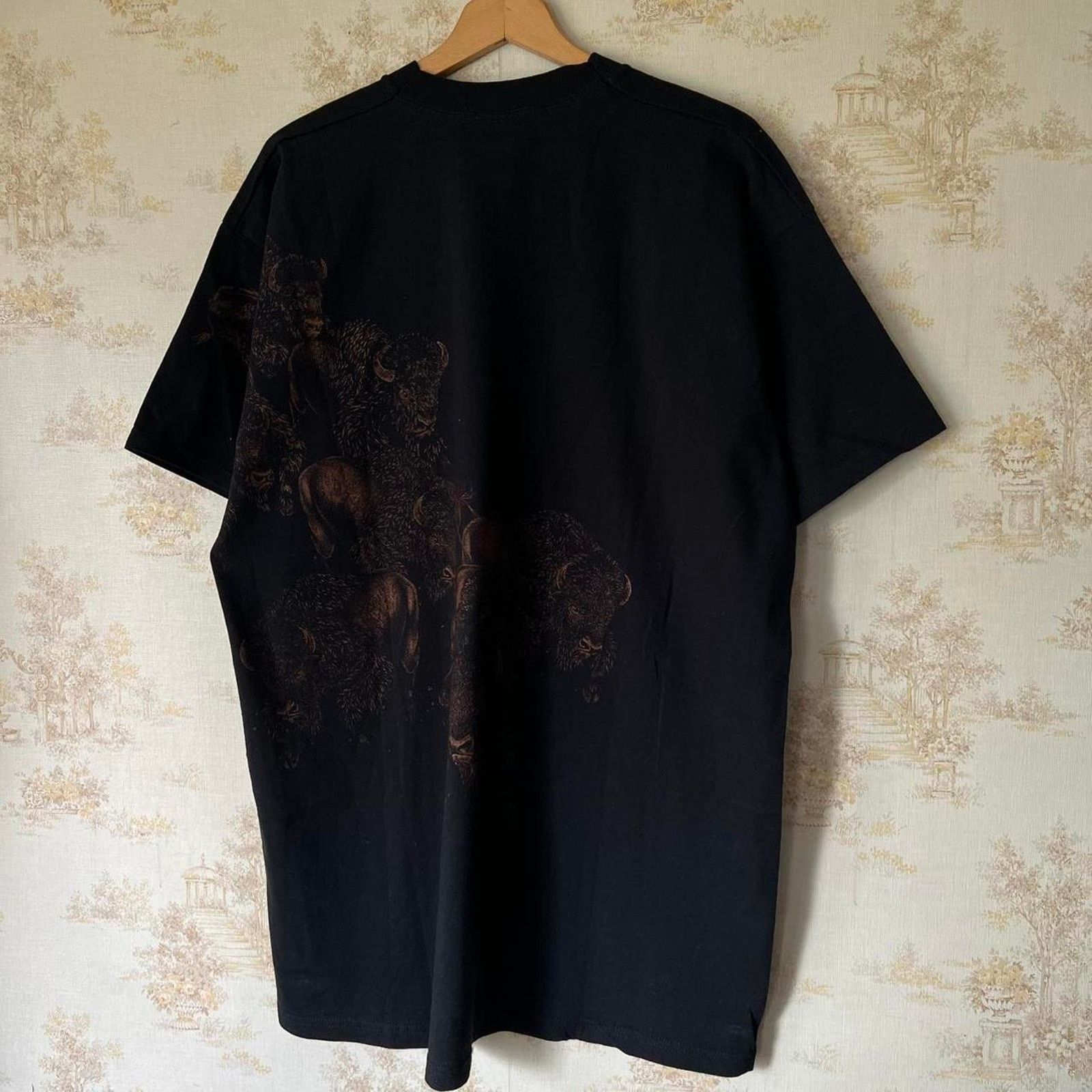 Fruit Of The Loom 1990s Buffalo Stampede Graphic T-Shirt | Nature | Size 2XL Size US XXL / EU 58 / 5 - 6 Thumbnail