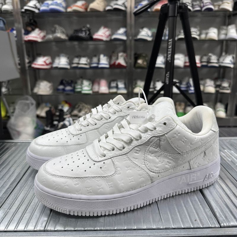 Louis Vuitton Louis Vuitton Nike Air Force 1 Low Fashion Sneakers 0079 Size US 10.5 / EU 43-44 - 1 Thumbnail