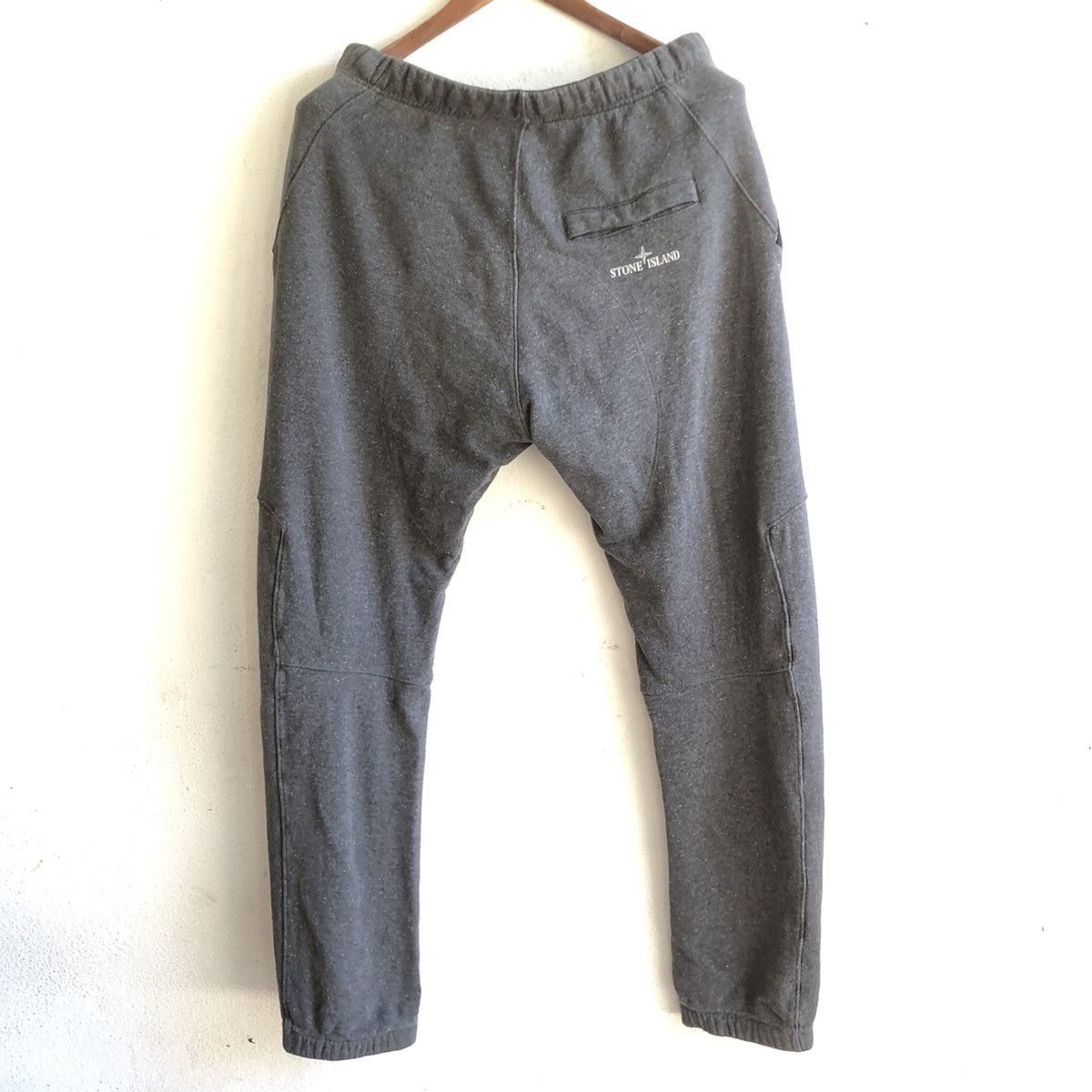 Stone Island autumn/winter 2016 STONE ISLAND distressed style sweatpant Size US 36 / EU 52 - 4 Thumbnail