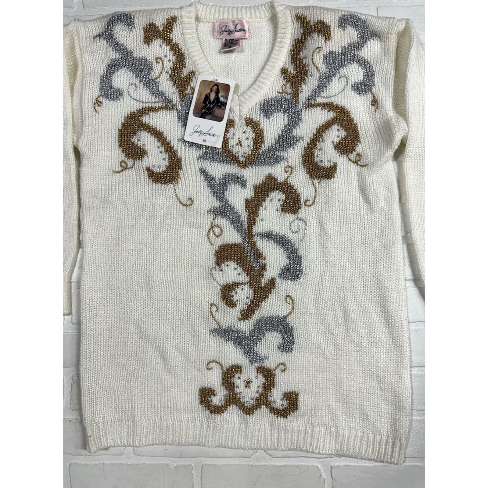 Vintage VINTAGE Jaclyn Smith Sweater Shirt Womens M White Beaded Embroidered 90s 80s Pullover V-Neck Size M / US 6-8 / IT 42-44 - 2 Thumbnail