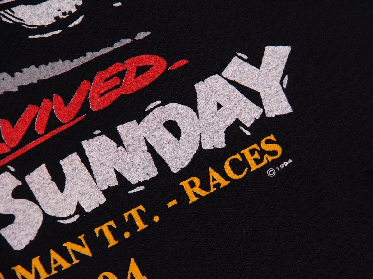 Vintage Vintage 1994 Mad Sunday Isle of Man Moto F1 Tee T-Shirt L Size US L / EU 52-54 / 3 - 4 Thumbnail