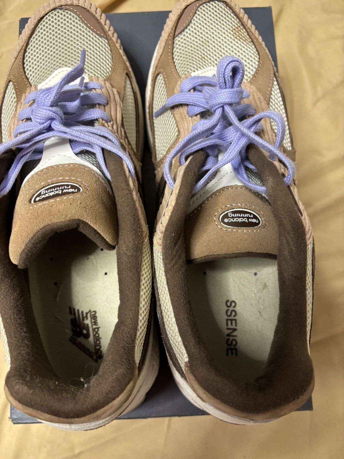 New Balance SSENSE NEW BALANCE 2002r Size US 11 / EU 44 - 6 Thumbnail