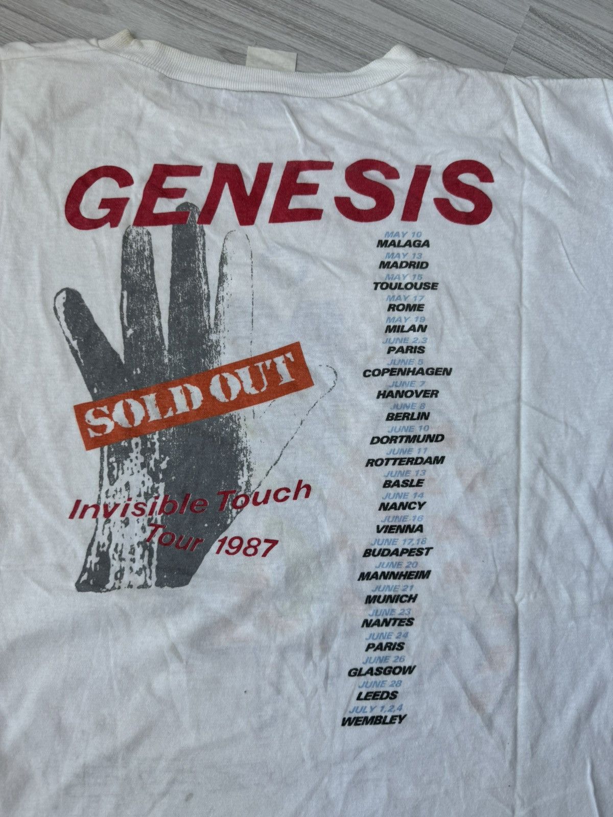 Band Tees × Vintage Vintage Genesis Invisible Touch Tour 1987 Tee Concert Merch Size US L / EU 52-54 / 3 - 10 Thumbnail