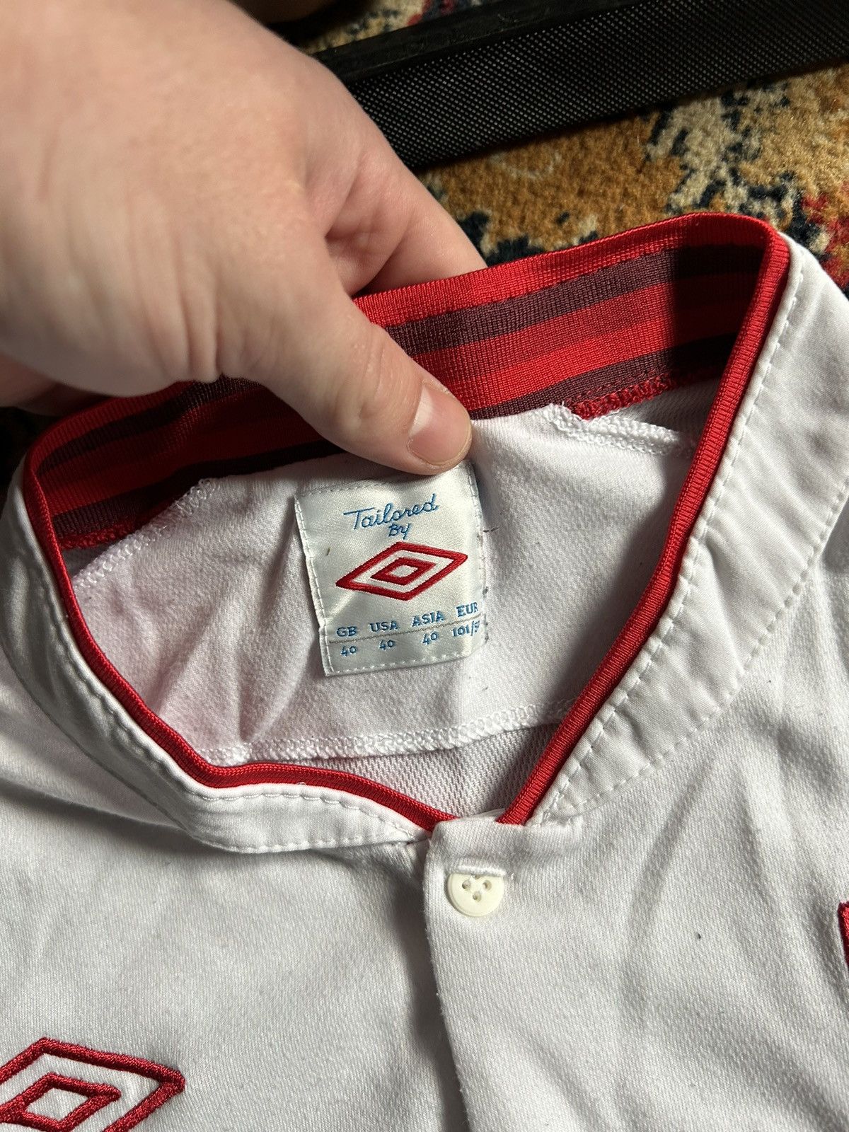 Umbro × Vintage Umbro England home jersey 2012 Size US S / EU 44-46 / 1 - 3 Thumbnail