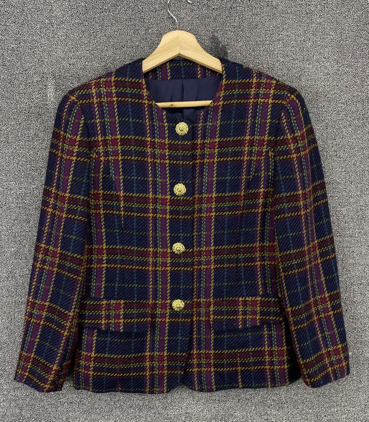 Burberry Vintage Burberry Shadow Plaids Wool Coat Cardigan Jacket Size S / US 4 / IT 40 - 1 Thumbnail