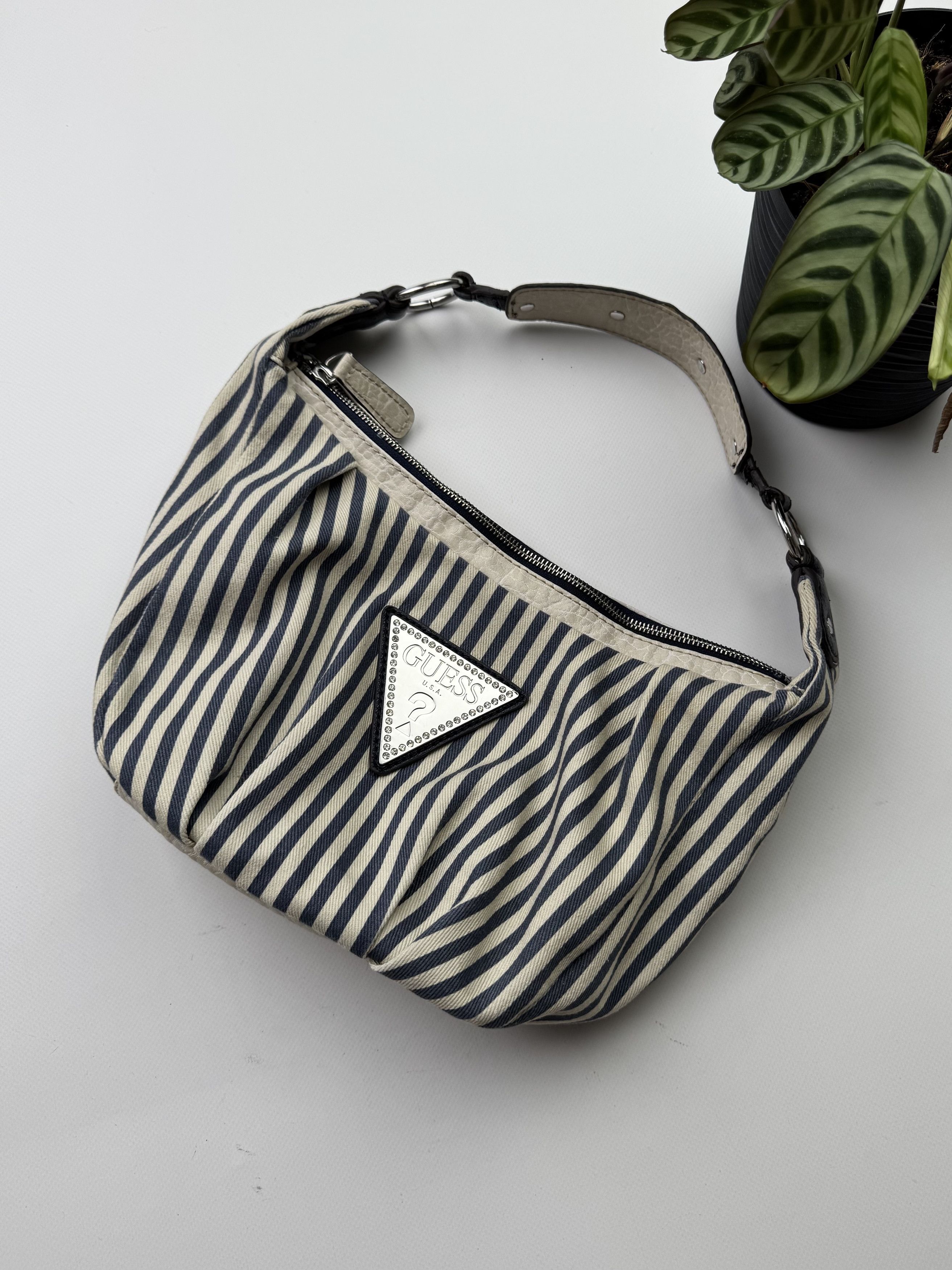 Guess Guess Vintage Bag (145) Size ONE SIZE - 1 Thumbnail