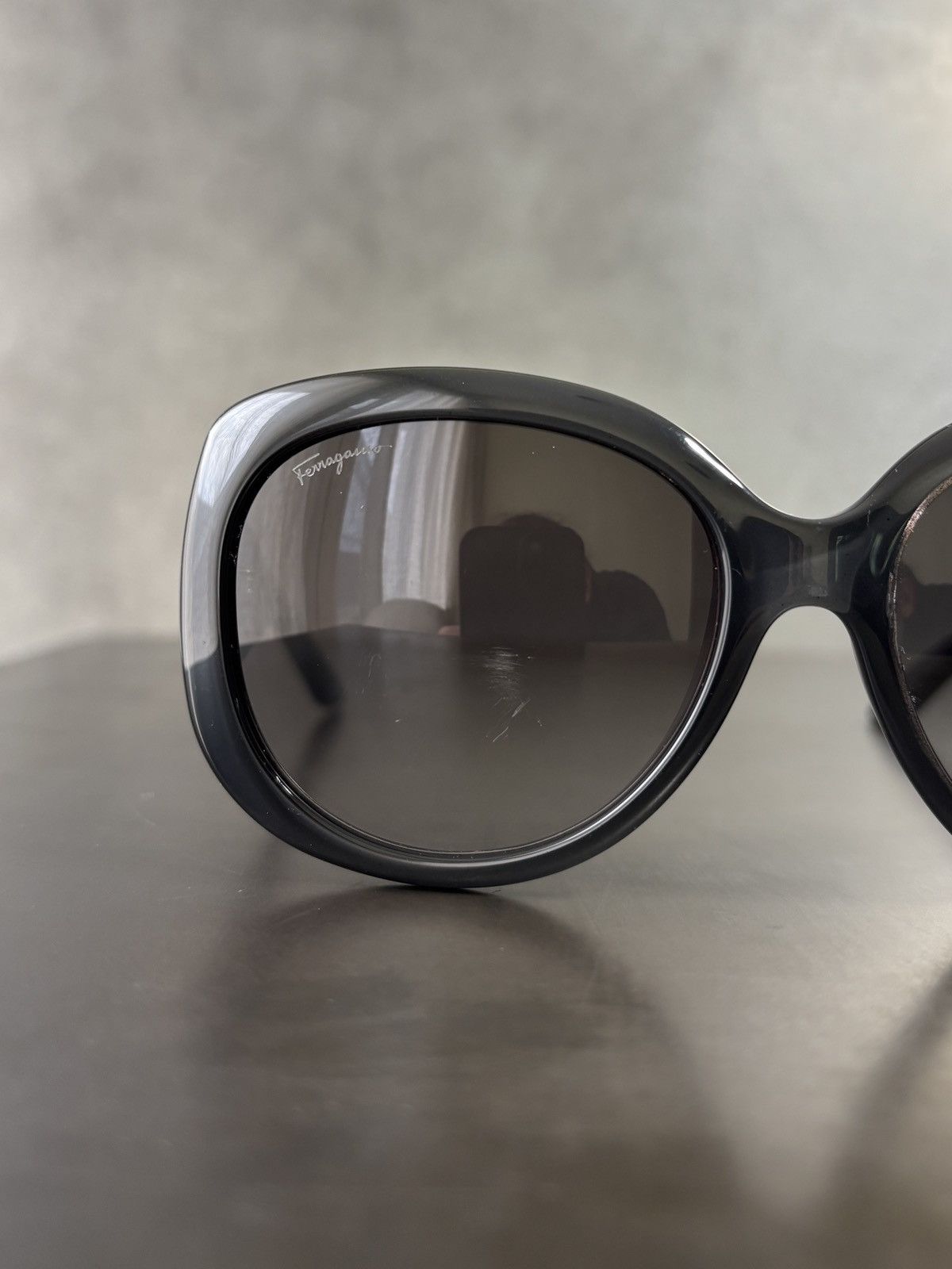 Salvatore Ferragamo 2000s Salvatore Ferragamo Sunglasses SF721S Monogram Vintage Size ONE SIZE - 20 Thumbnail