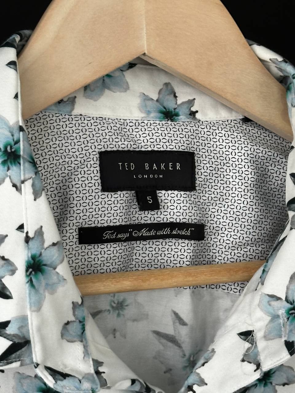 Ted Baker Ted Baker Floral Print Hawaii Short Sleeve Summer Shirt Size US L / EU 52-54 / 3 - 5 Thumbnail