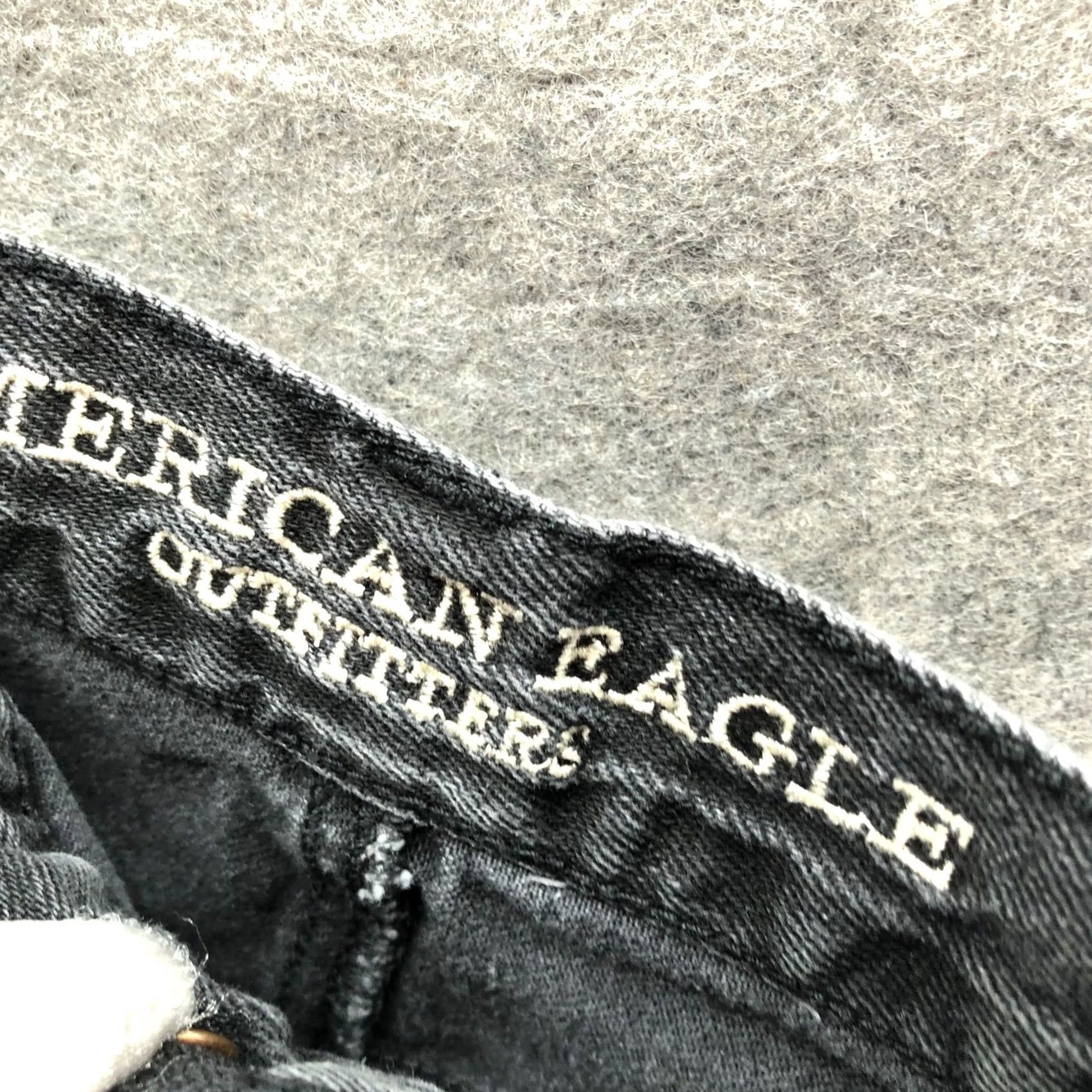 American Eagle Outfitters American Eagle Mom Short Womens 00 Washed Black Distressed Denim Cutoff Size 24" / US 00 / IT 34 - 6 Thumbnail