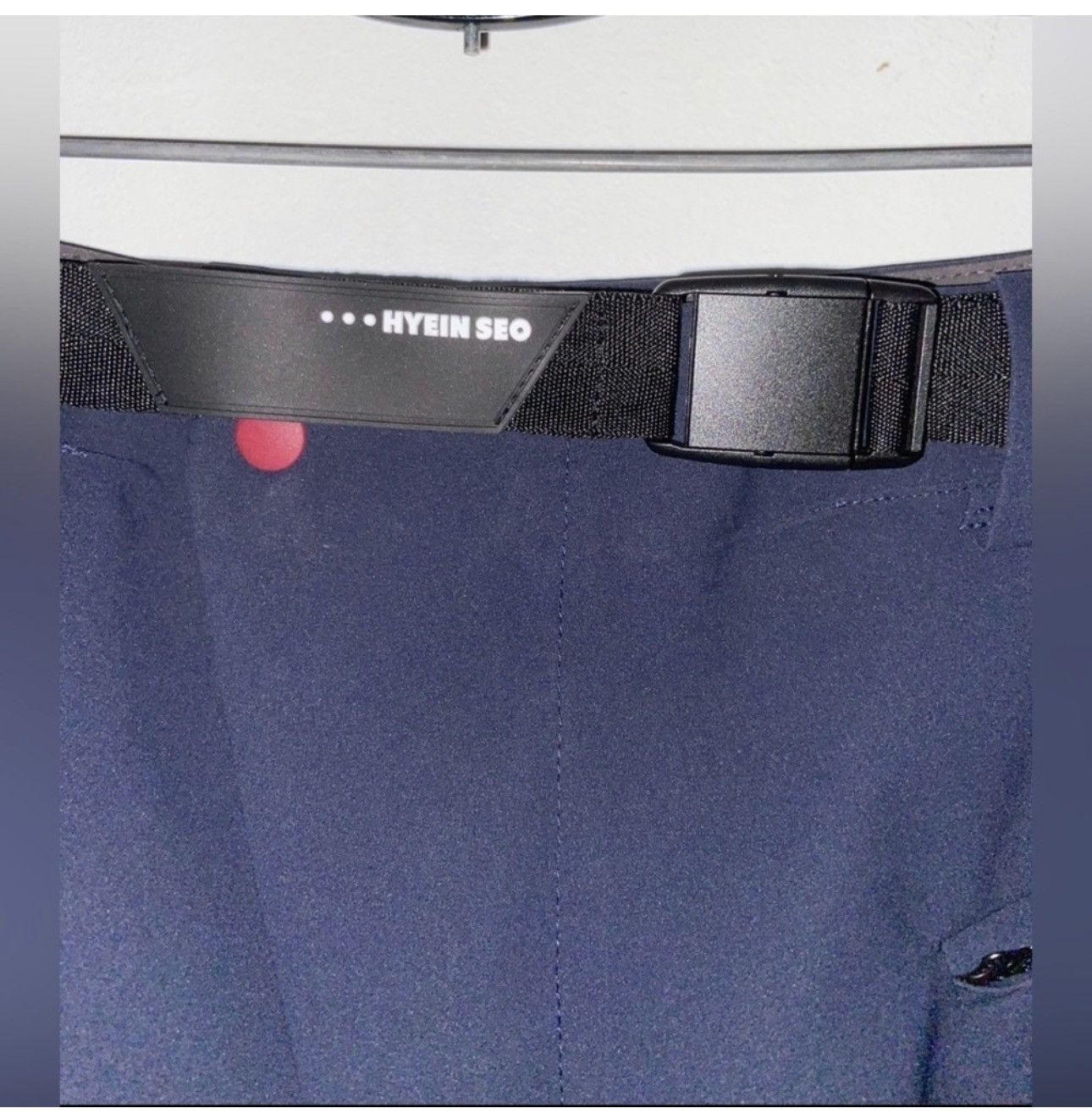Hyein Seo Hyein Seo Navy Cropped Polyester Trousers size S NWT UNI​​ Size US 30 / EU 46 - 4 Thumbnail
