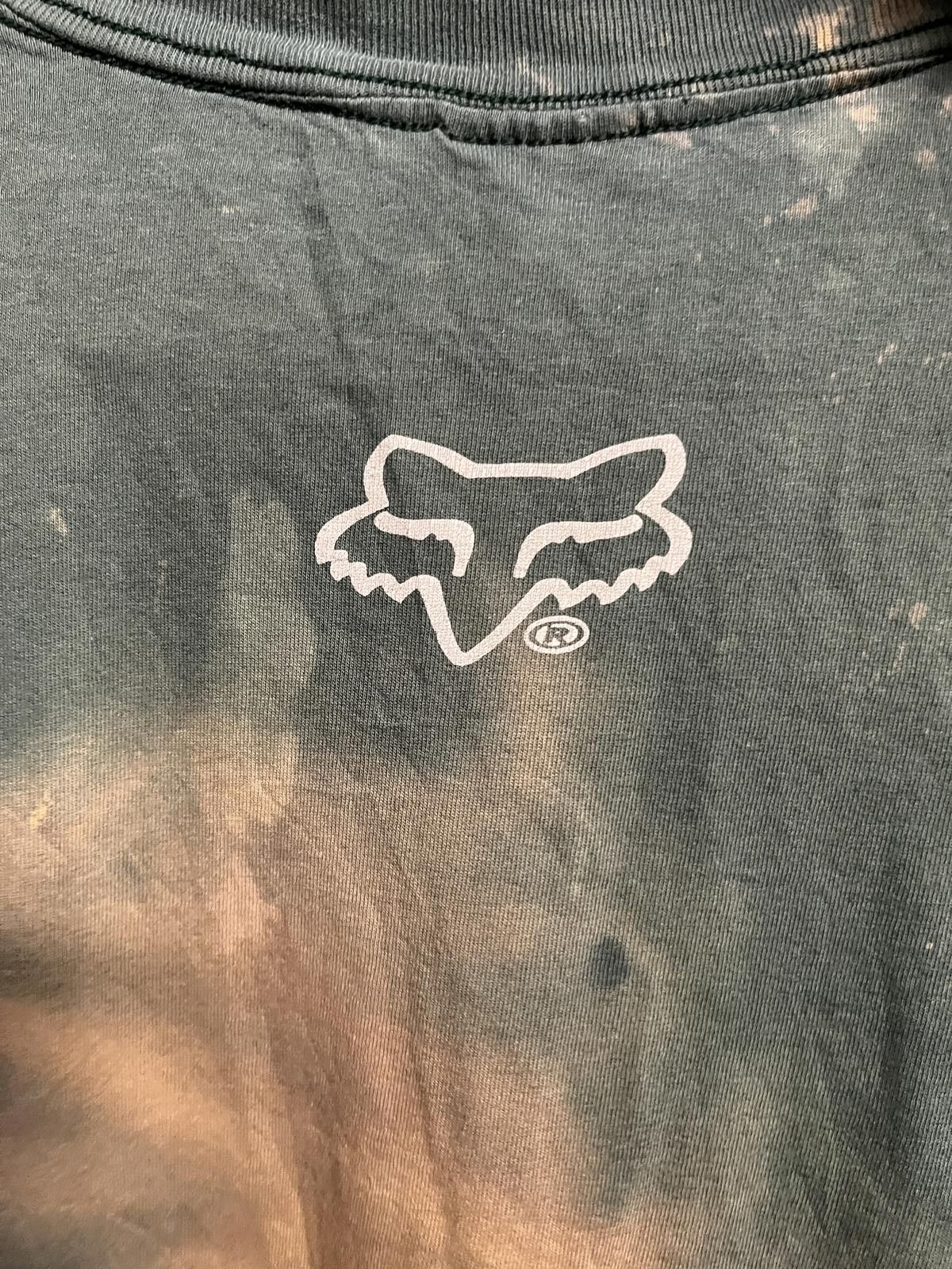 Fox Racing Vtg Fox Racing Logo T-shirt Made in USA Vintage Motocross-L Size US L / EU 52-54 / 3 - 6 Thumbnail