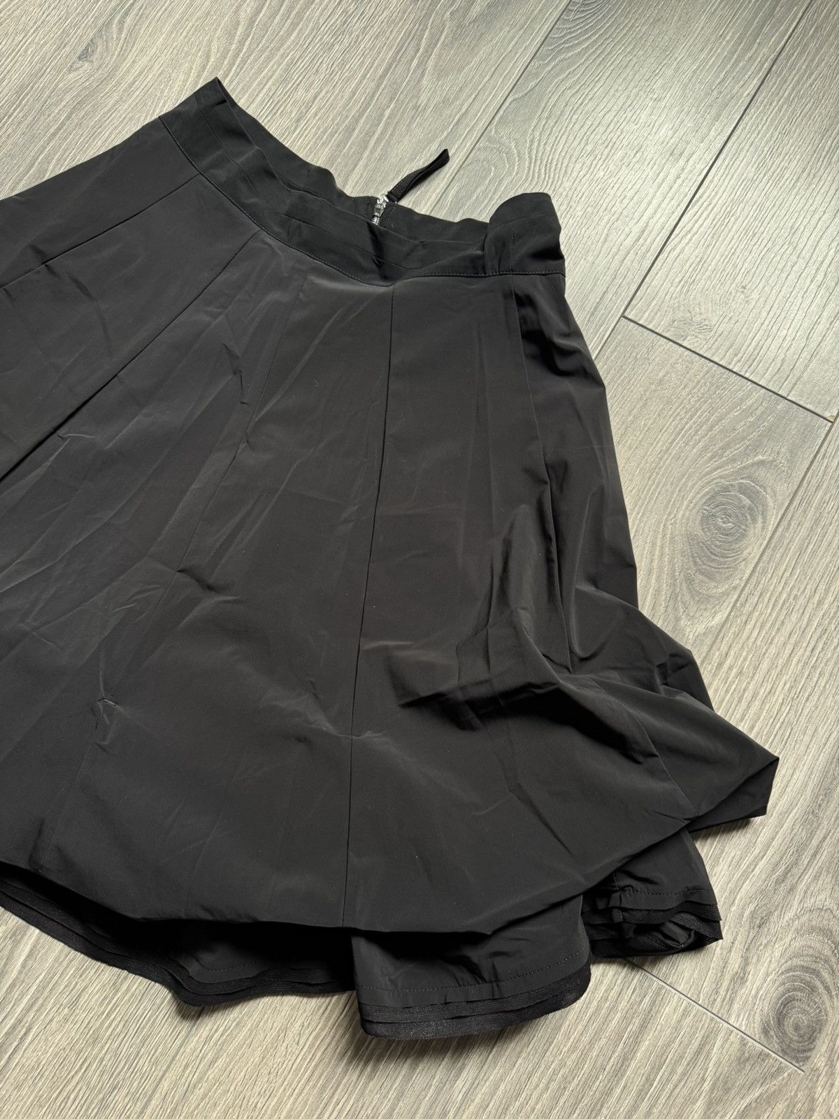 Marithe + Francois Girbaud MARITHÉ & FRANÇOIS GIRBAUD Pleated Skirt Size 27" / US 4 / IT 40 - 3 Thumbnail