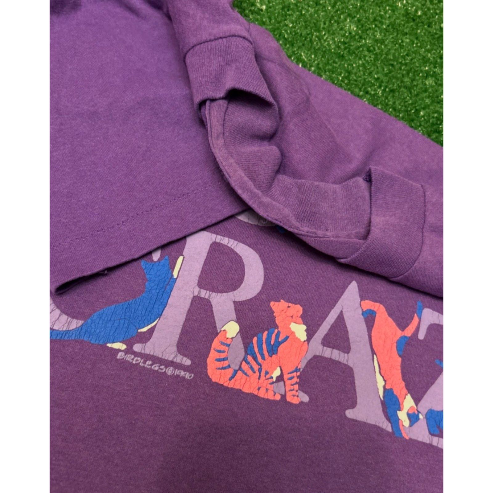 Vintage VINTAGE Cat Crazy Cats Animals Logo 1990 VTG Shirt XL Adult Purple 90s Logo T-Shirt Mens Size US XL / EU 56 / 4 - 2 Thumbnail