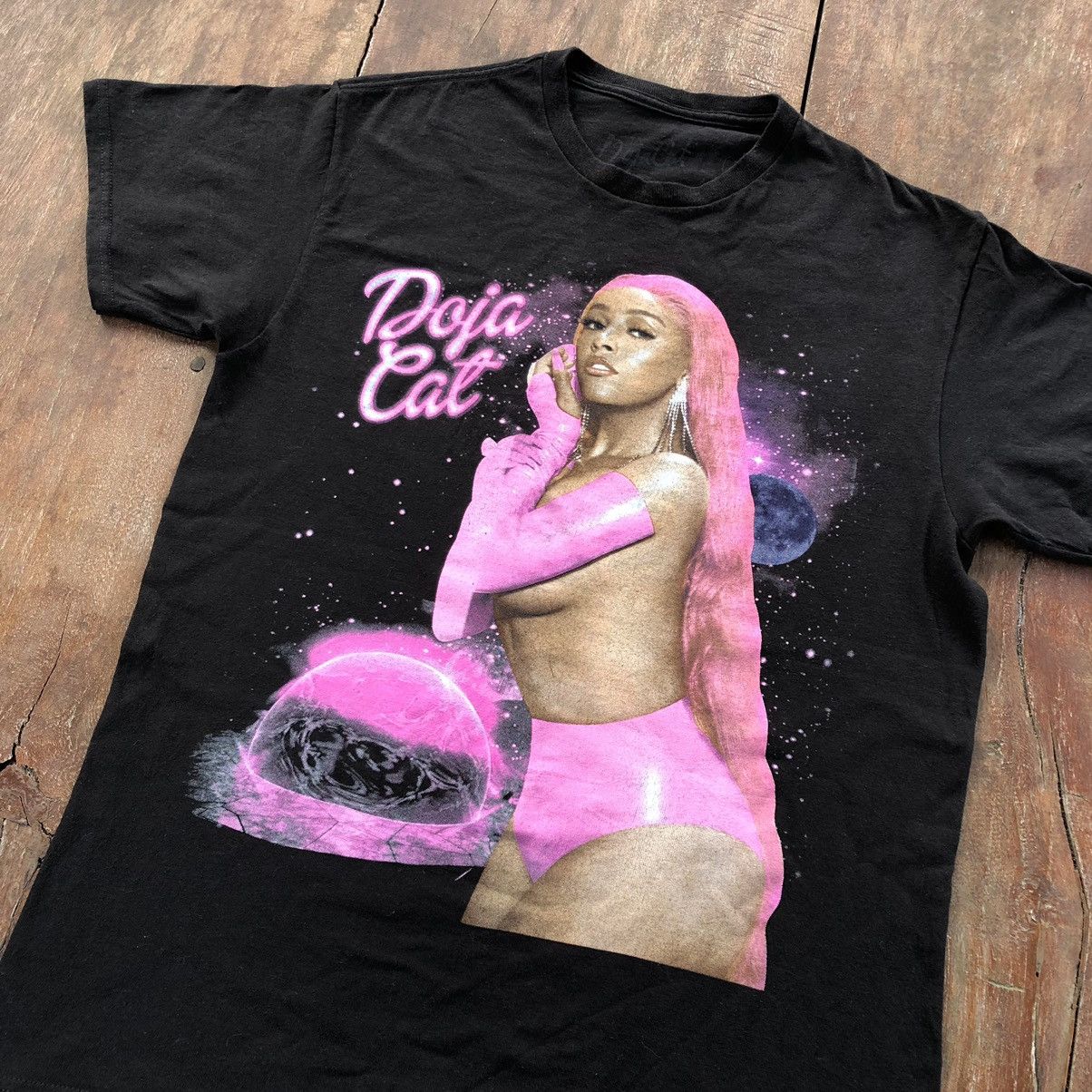 image of Band Tees Doja Cat Tour T Shirt in Black, Men's (Size Medium)