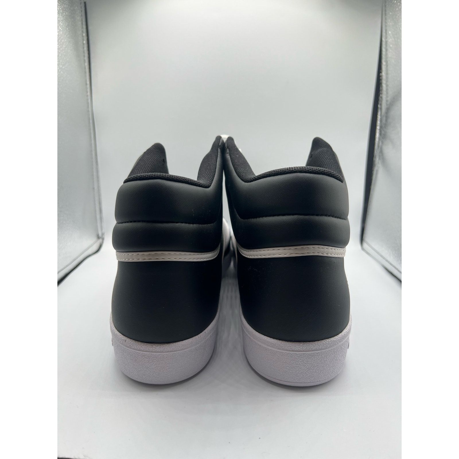 Adidas Adidas Hoops 4.0 Mid “Black White” size 13 men’s Size US 13 / EU 46 - 4 Thumbnail