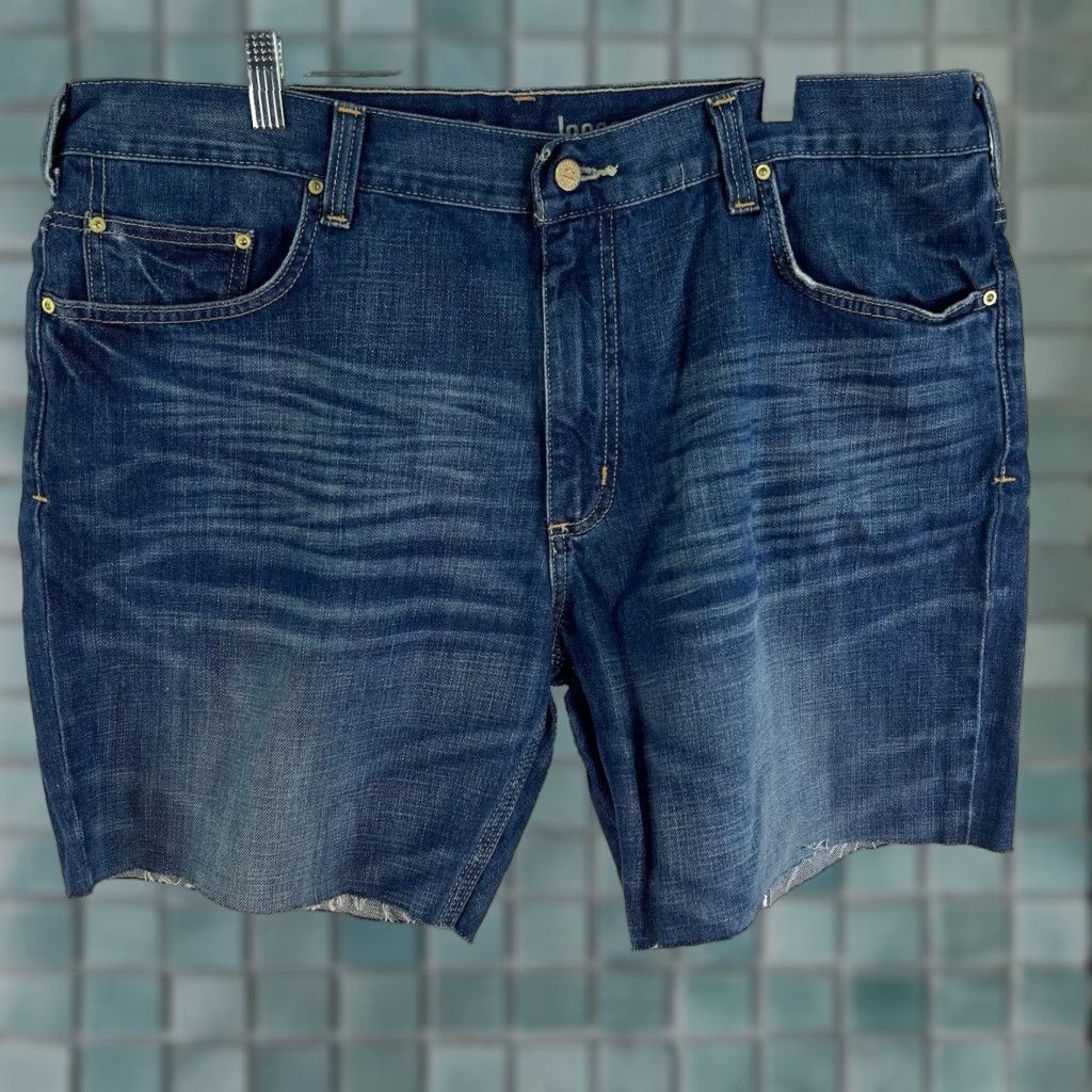 Carhartt Carhartt Loose Straight Cut-Off Denim Shorts Mens Size 38 Blue 8 Inseam Relaxed Workwear Casual Size US 38 / EU 54 - 1 Thumbnail