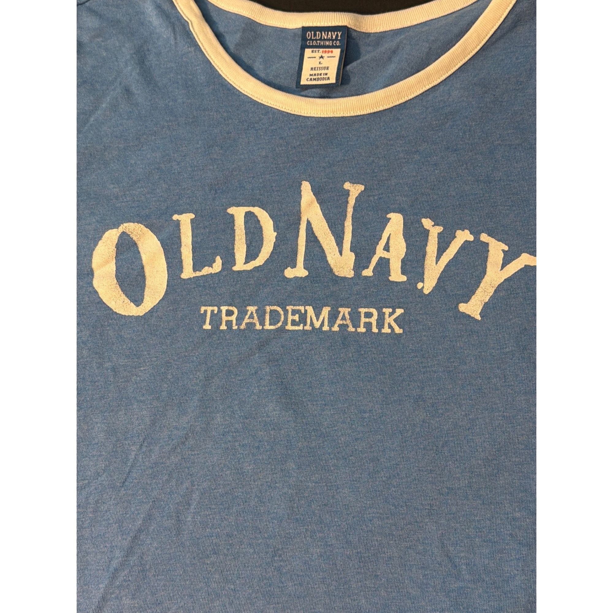 Old Navy Old Navy Blue Graphic Cropped T Shirt White Trim Spellout Cr Size L / US 10 / IT 46 - 3 Thumbnail
