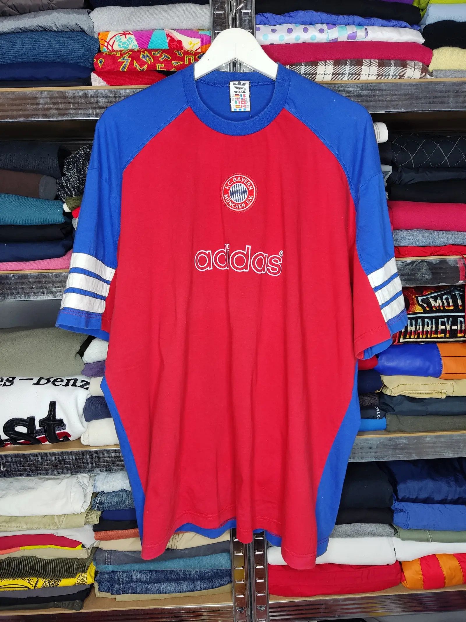 Pre-owned Adidas X Vintage Adidas Fc Bayern Munich Center Logo 3 Stripes Football Shirt In Blue Red