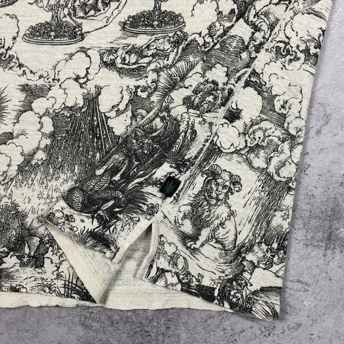 Vintage Hemp Union Apocalypse Graphic Engraving 90s Tee Size US L / EU 52-54 / 3 - 14 Thumbnail