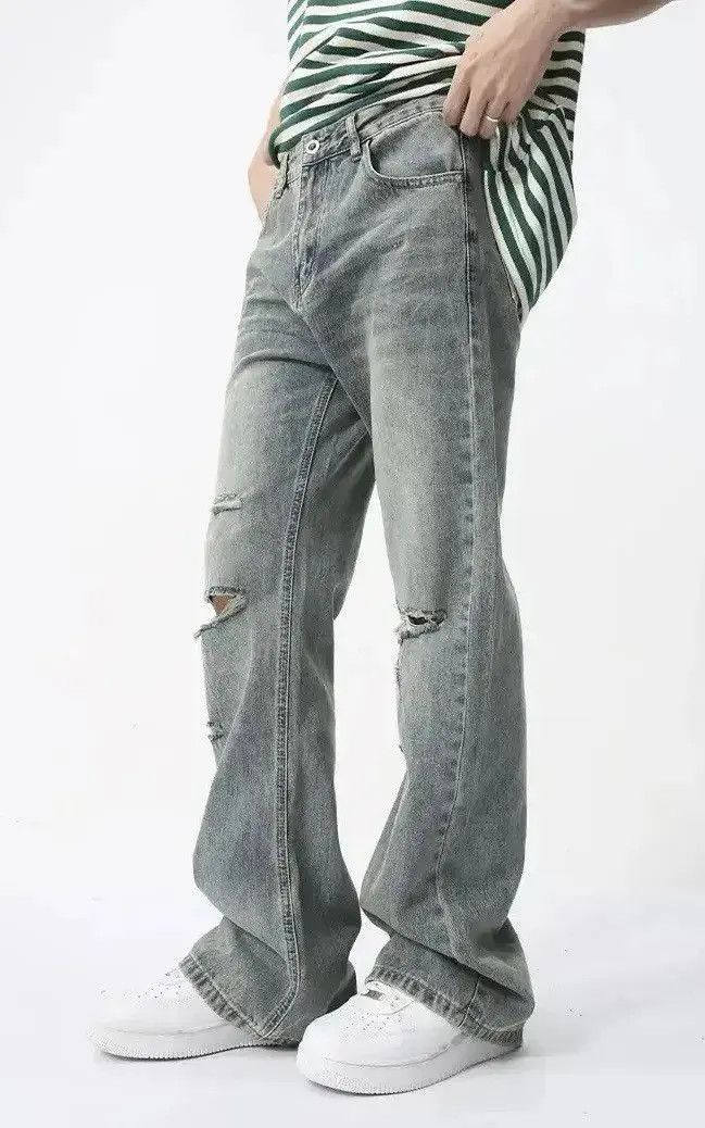 Japanese Brand Men's Ripped Denim Jeans Size US 32 / EU 48 - 2 Thumbnail