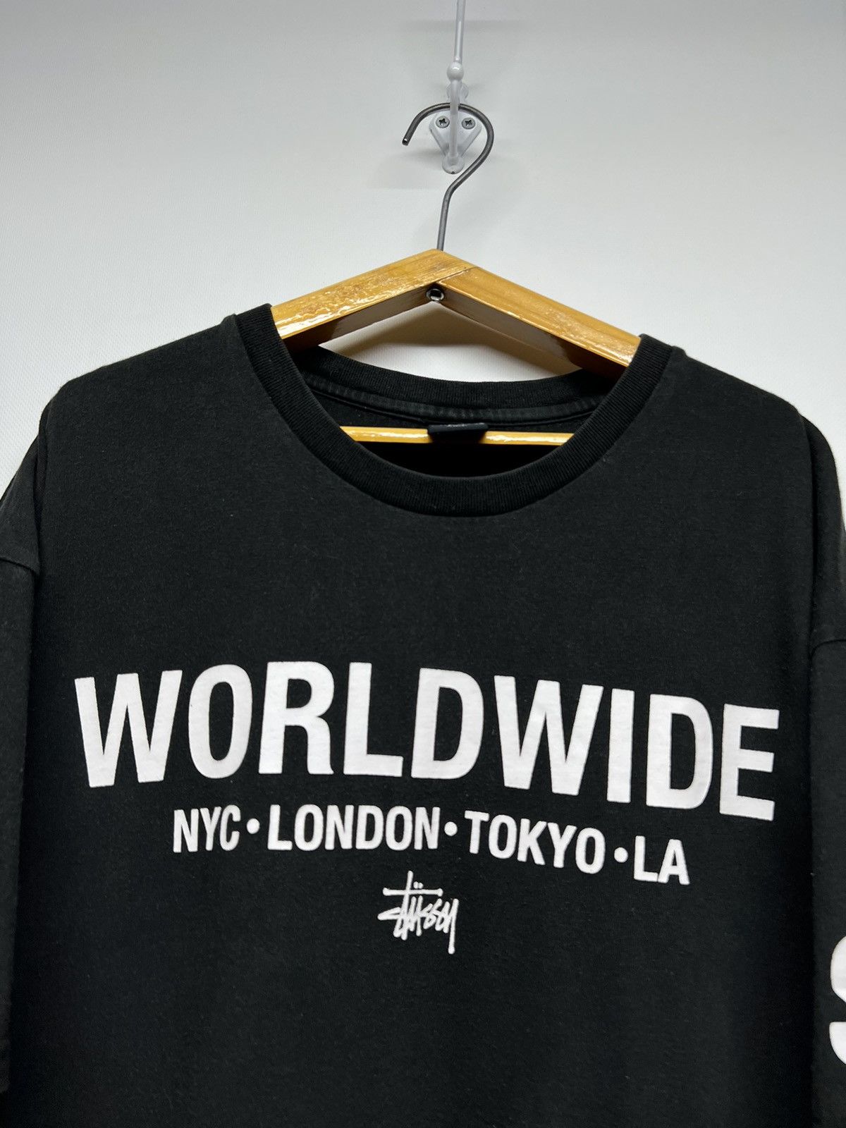 00's Stussy IT CAME FROM. LONDON T-shirt 【公式通販】
