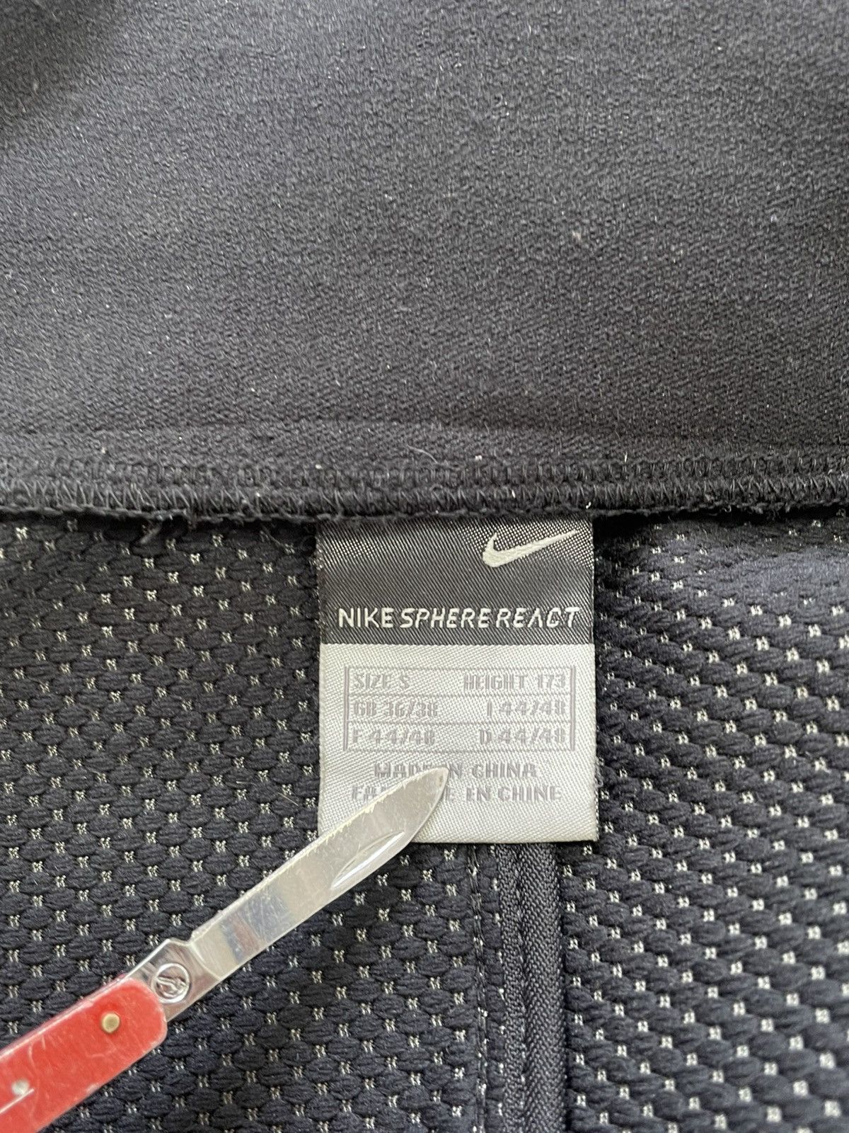 Nike Vintage Y2K Nike Sphere React Zip Jacket gorpcore Size US S / EU 44-46 / 1 - 13 Thumbnail