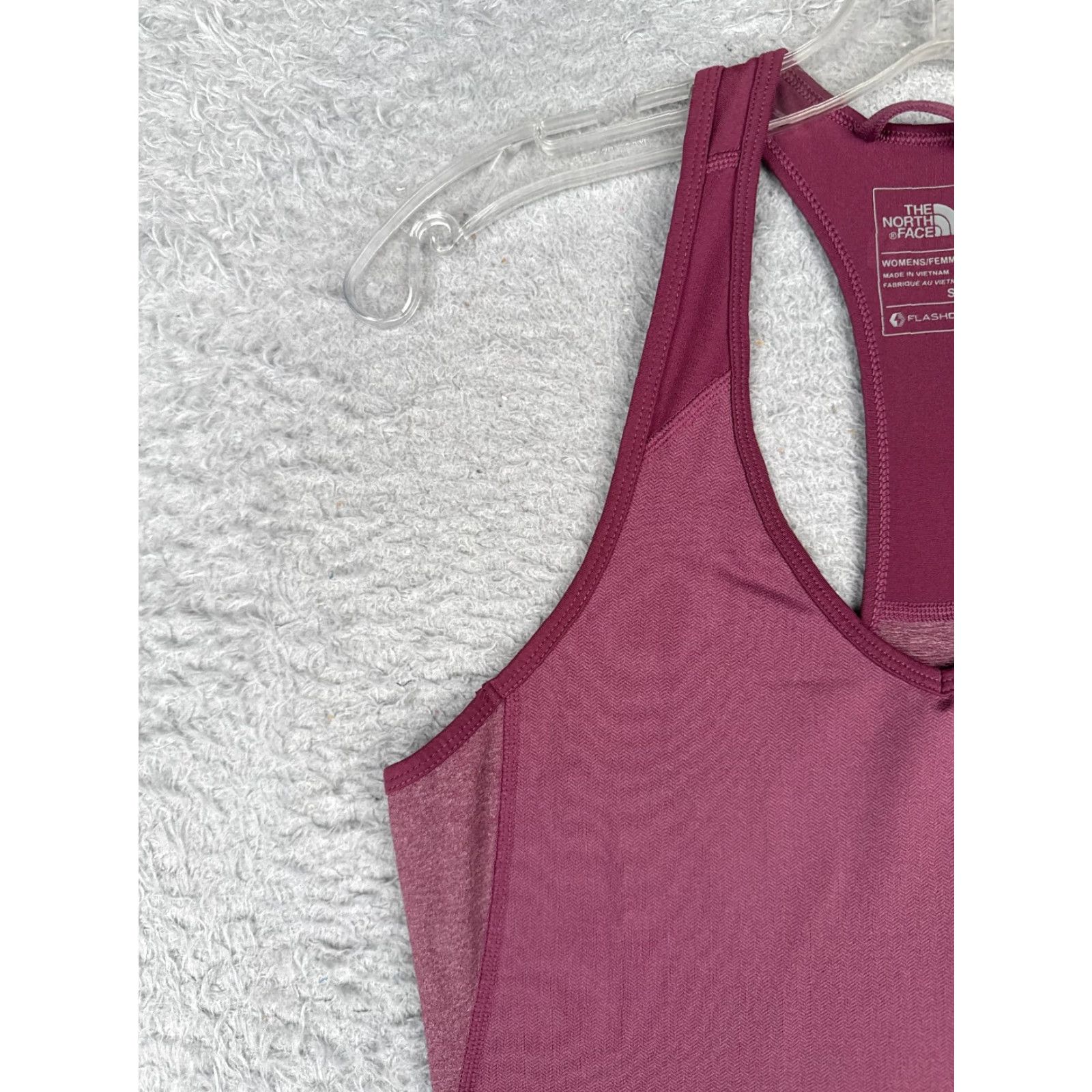 The North Face The North Face Shirt Women Small Purple Tank Sleeveless V-Neck Poly Blend Gym Size S / US 4 / IT 40 - 3 Thumbnail