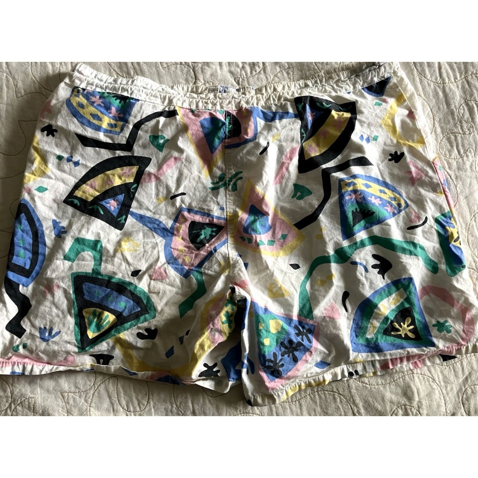 Dolce Vita Vinyl Threads La Dolce Vita Printed Graphic New Style Shorts Boxer Womens One Size Multicolor 100% Cotton Slash Pocket Easy Care Beach Spring Summer Size 42" / US 20 - 6 Thumbnail