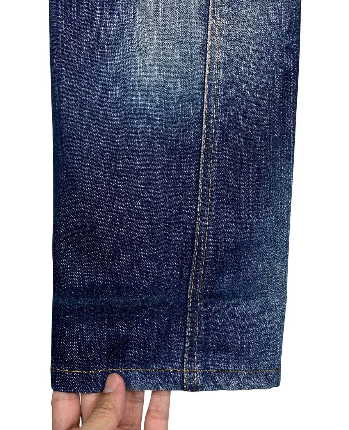 Marithe + Francois Girbaud Marithé François Girbaud Crossed Red Enamel Tape Denim Jeans Size US 30 / EU 46 - 20 Thumbnail