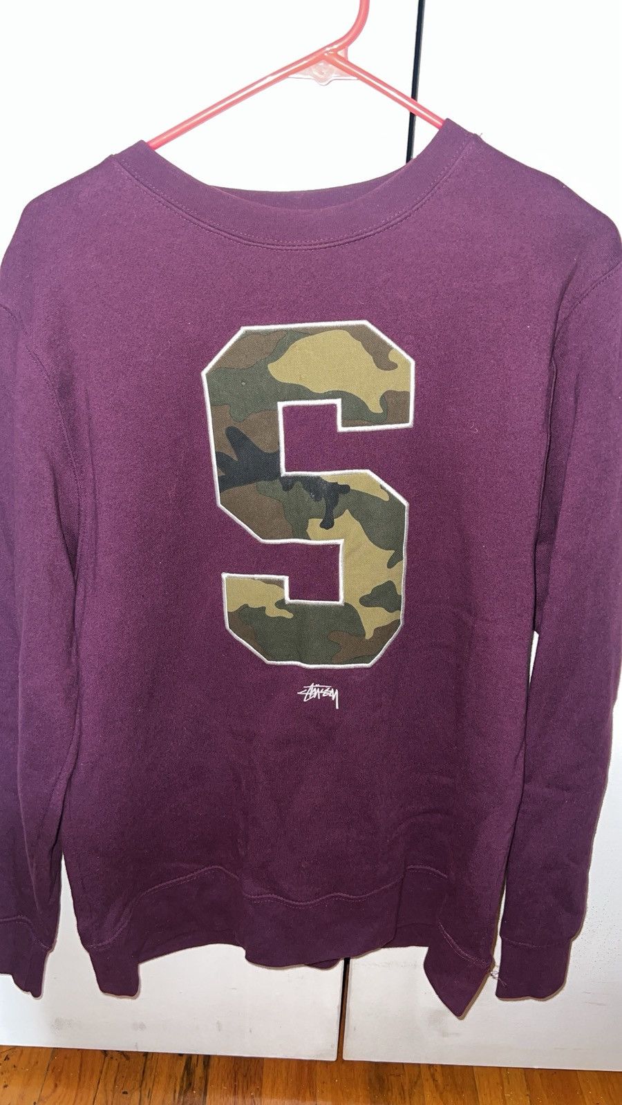 Stussy Big S purple camo crew neck. Size US M / EU 48-50 / 2 - 1 Thumbnail