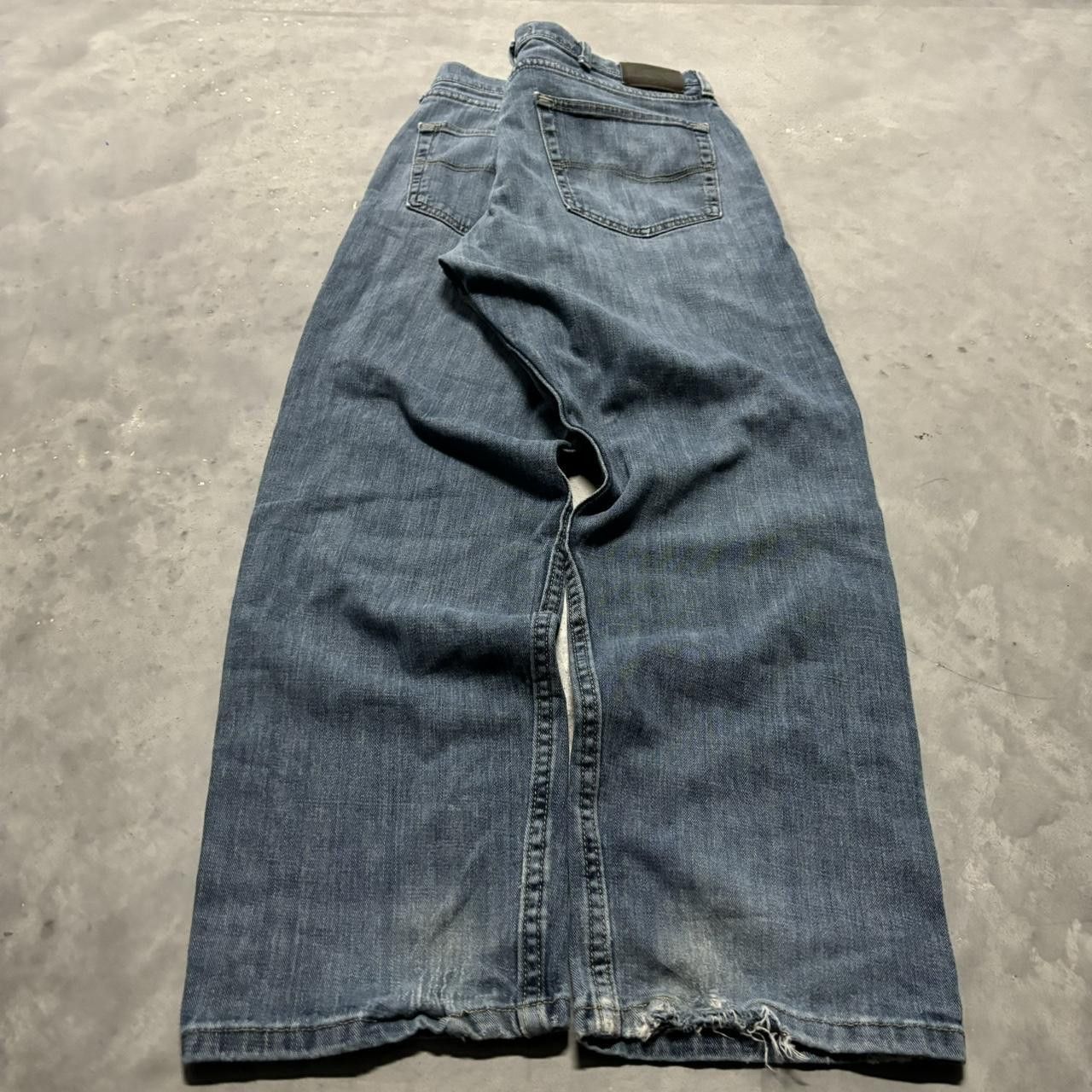 Japanese Brand × Vintage Crazy Vintage Y2K/2000s Grunge Medium Wash Essential Denim Jeans! Size US 34 / EU 50 - 4 Thumbnail