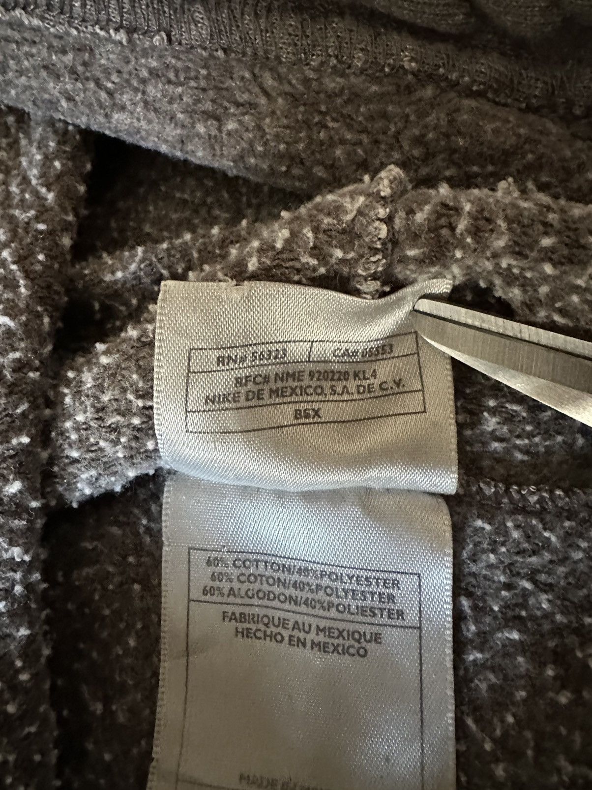 Nike 90s Nike center swoosh hoodie - Taupe / Earth Tone - Size L Size US L / EU 52-54 / 3 - 5 Thumbnail