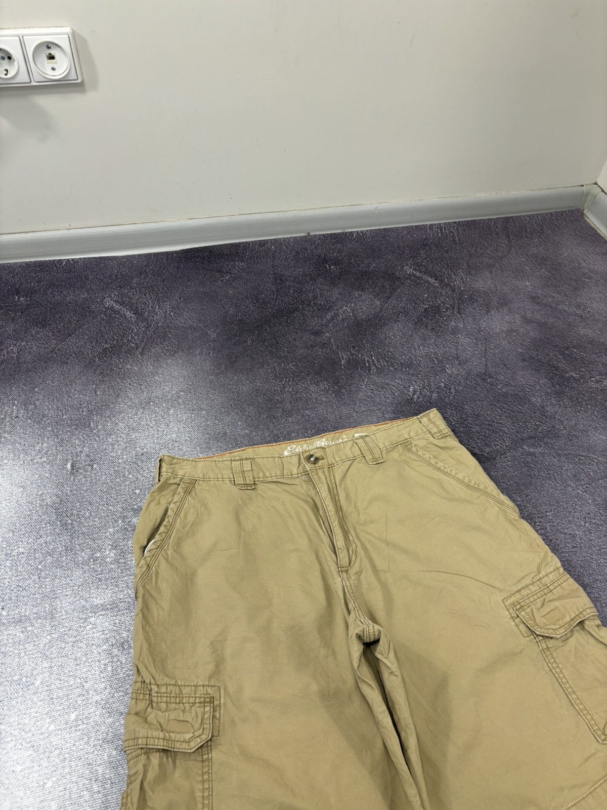 Eddie Bauer Eddie Bauer Vintage Y2K Men’s Utility Hype Dyed Cargo Shorts Size US 36 / EU 52 - 5 Thumbnail