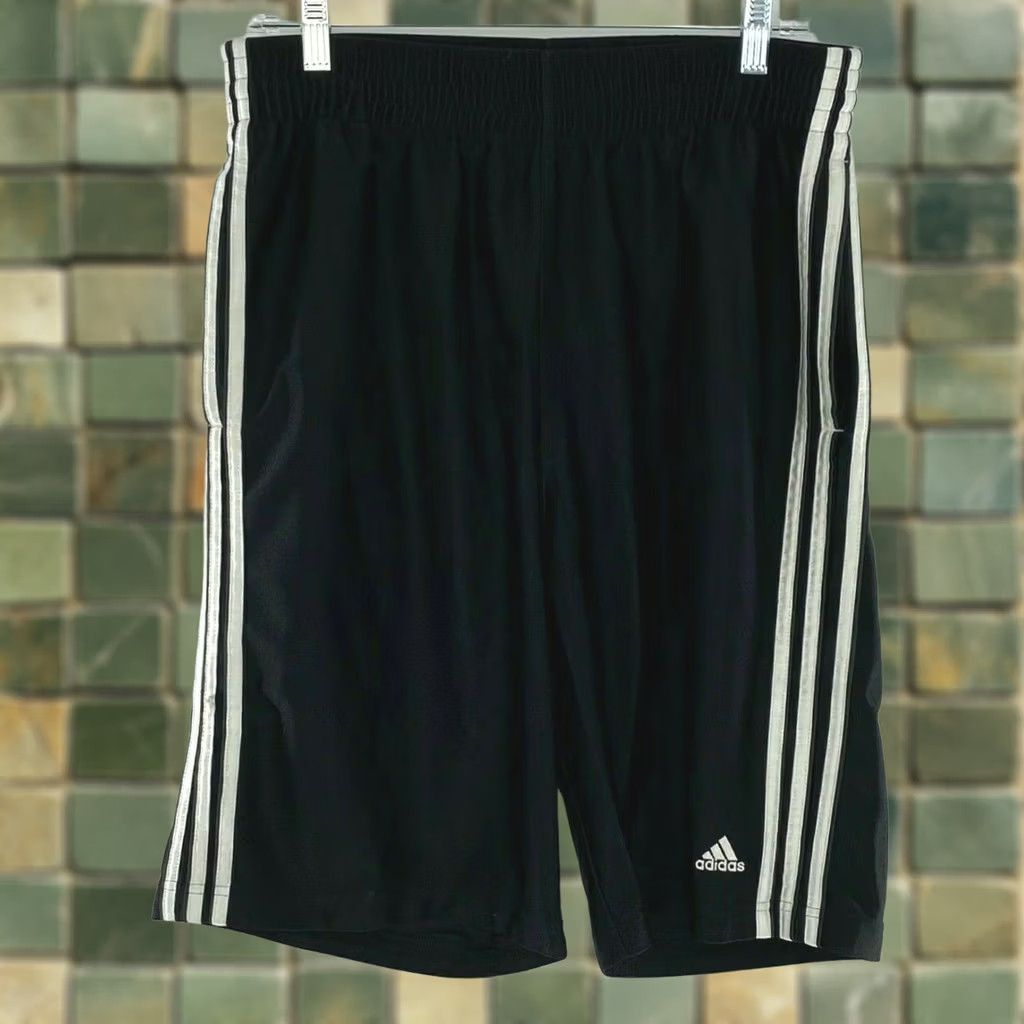 Adidas × Palace ADIDAS x PALACE SUNPAL SHORTS BLACK | Grailed