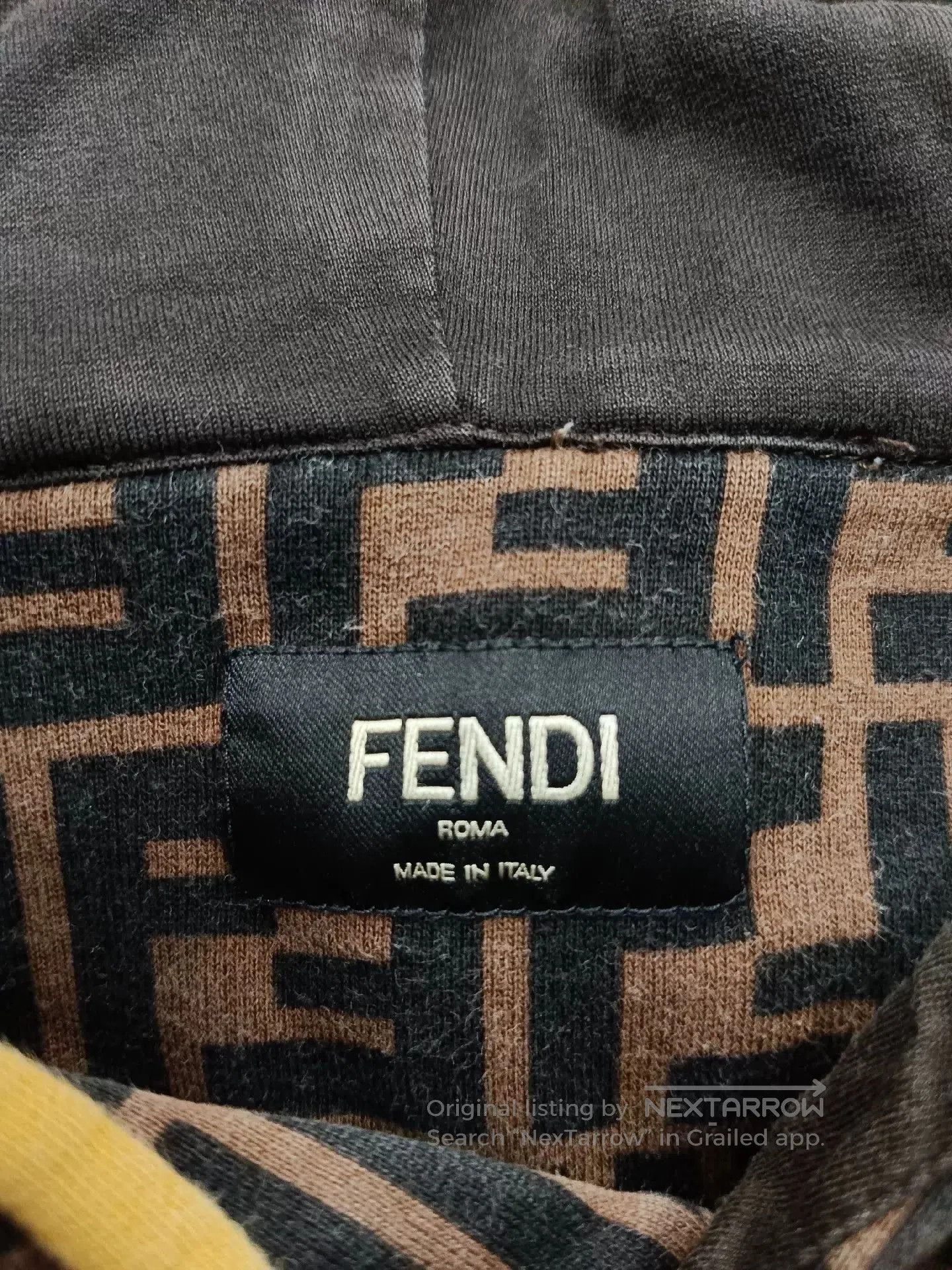 Fendi fendi logo printed hoodie in brown. Size US S / EU 44-46 / 1 - 3 Thumbnail