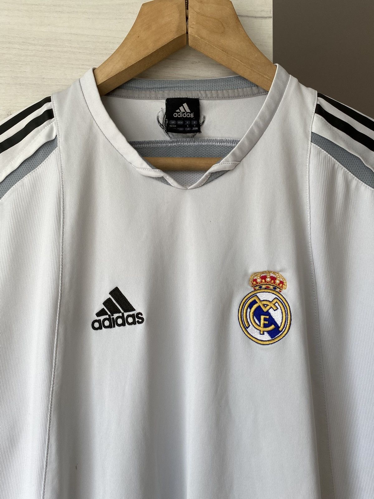 Adidas Real Madrid 04-05 Pre Match Training Soccer Jersey Adidas Size US L / EU 52-54 / 3 - 2 Thumbnail