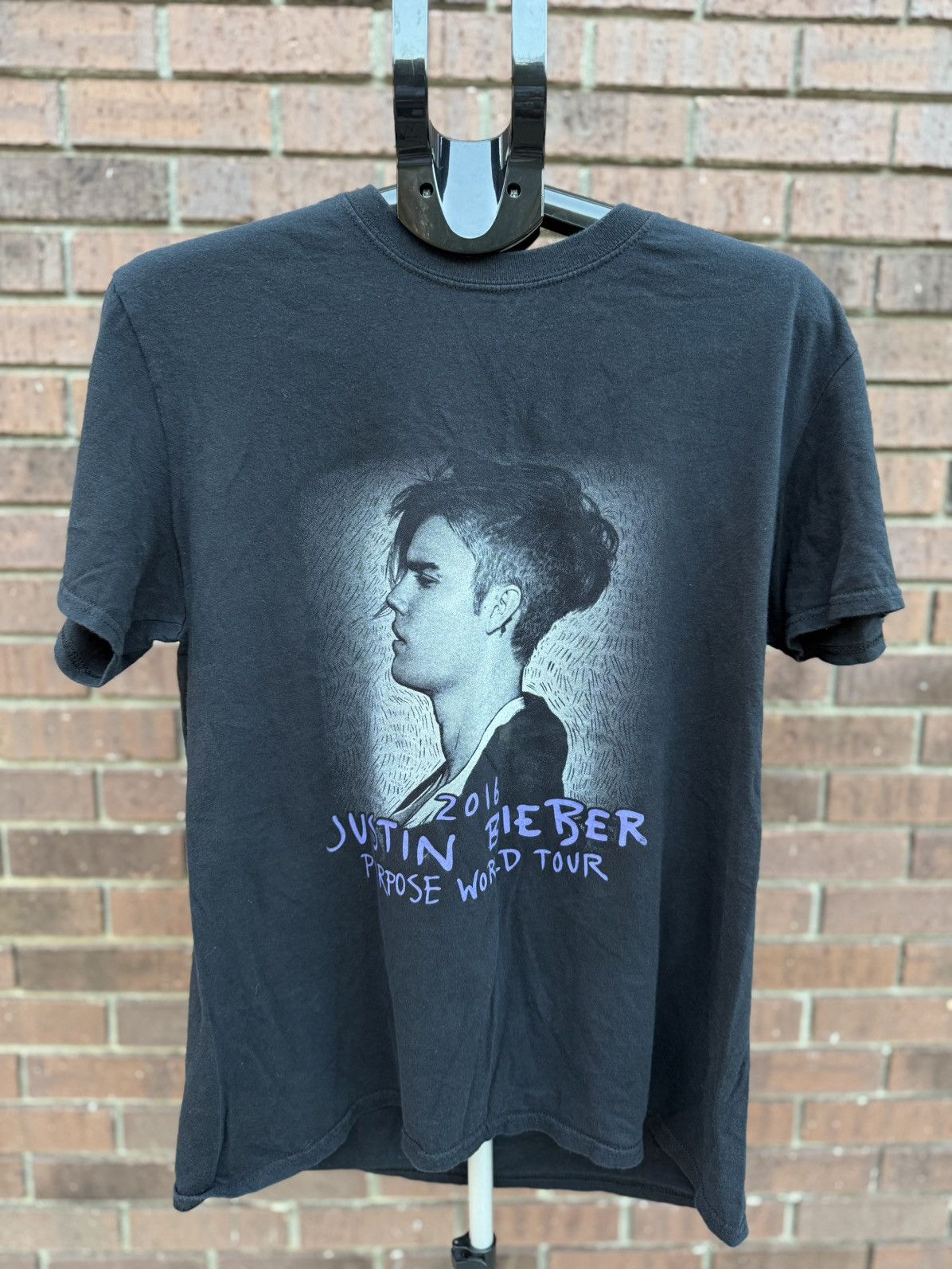 Gildan Justin Bieber 2016 Purpose World Tour T Shirt Black S/S Size US L / EU 52-54 / 3 - 1 Thumbnail