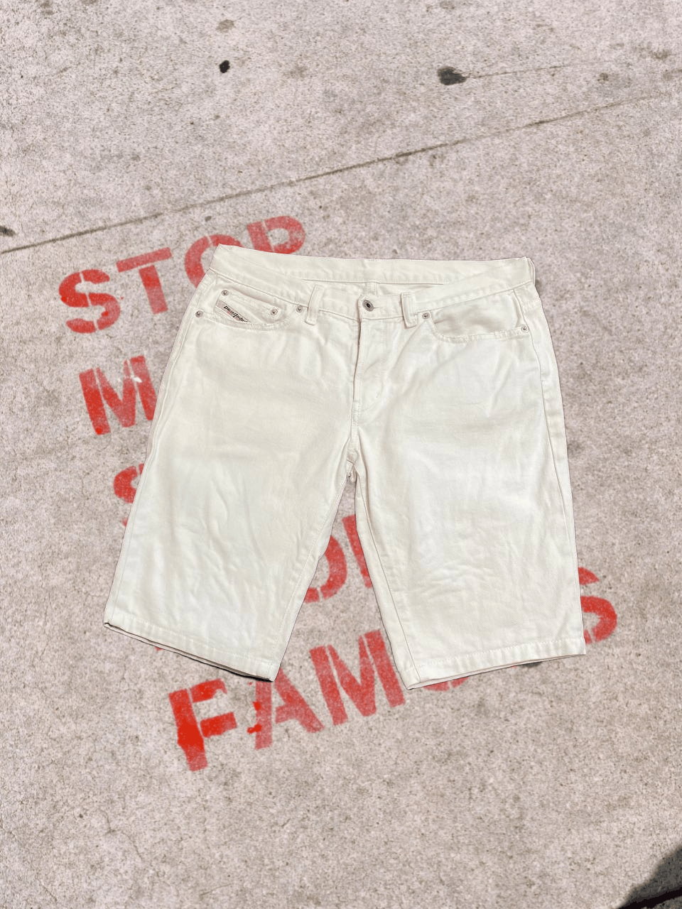 Diesel DIESEL STREETWEAR Men’s Denim Shorts Classic Look Size US 32 / EU 48 - 1 Thumbnail