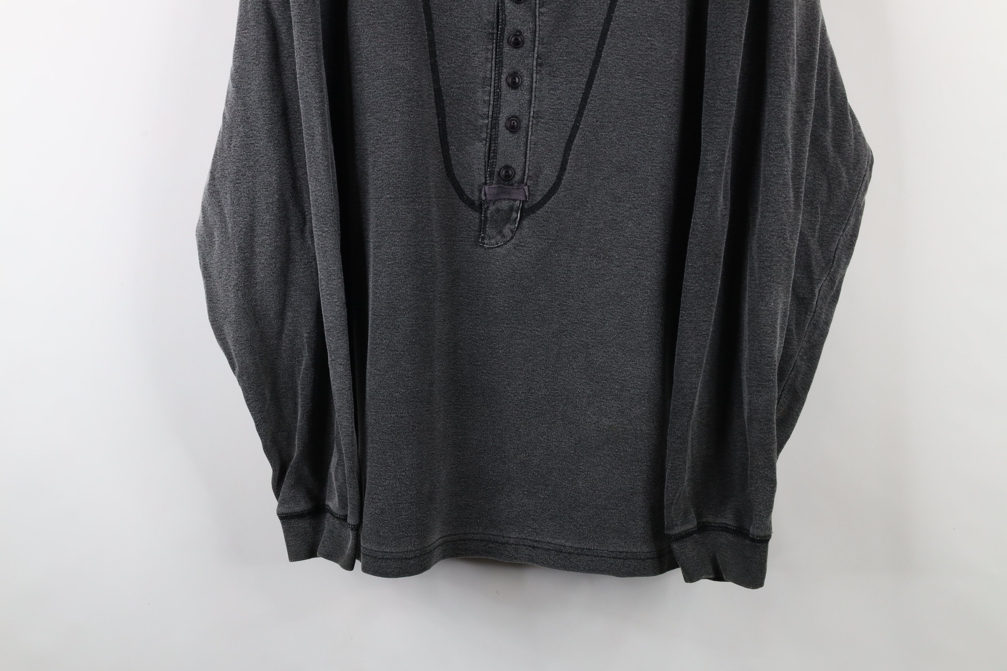 Vintage Vintage 90s Streetwear Fit Ribbed Knit Henley T-Shirt USA Size US L / EU 52-54 / 3 - 3 Thumbnail