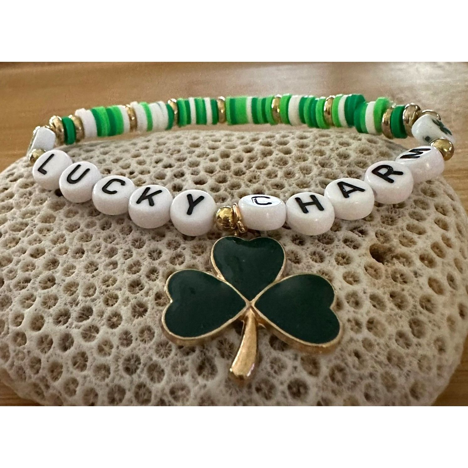 Handmade St Patricks Day Bracelet New Beaded Shamrock Lucky Charm New Size ONE SIZE - 3 Thumbnail