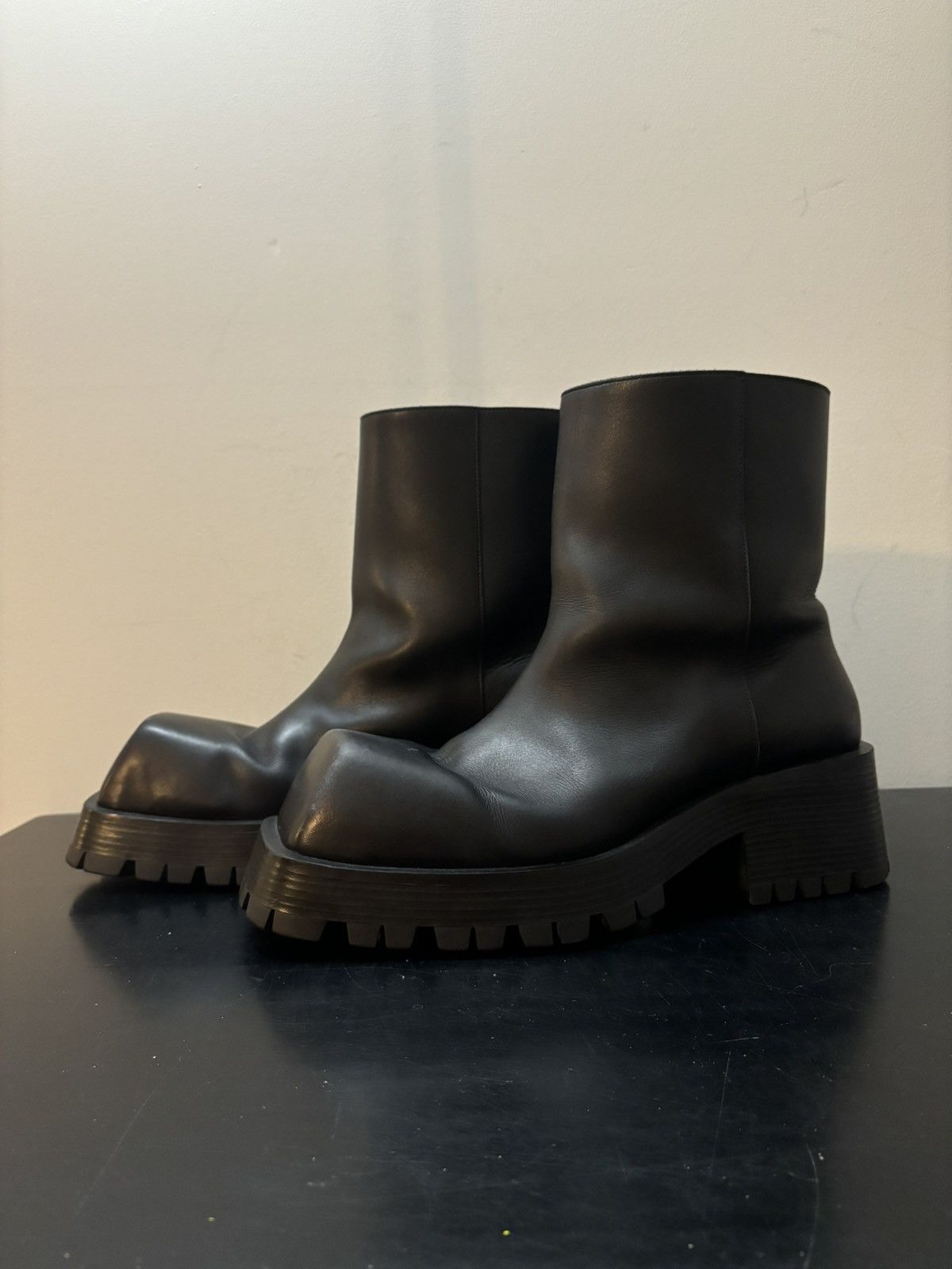 Balenciaga Trooper | Grailed