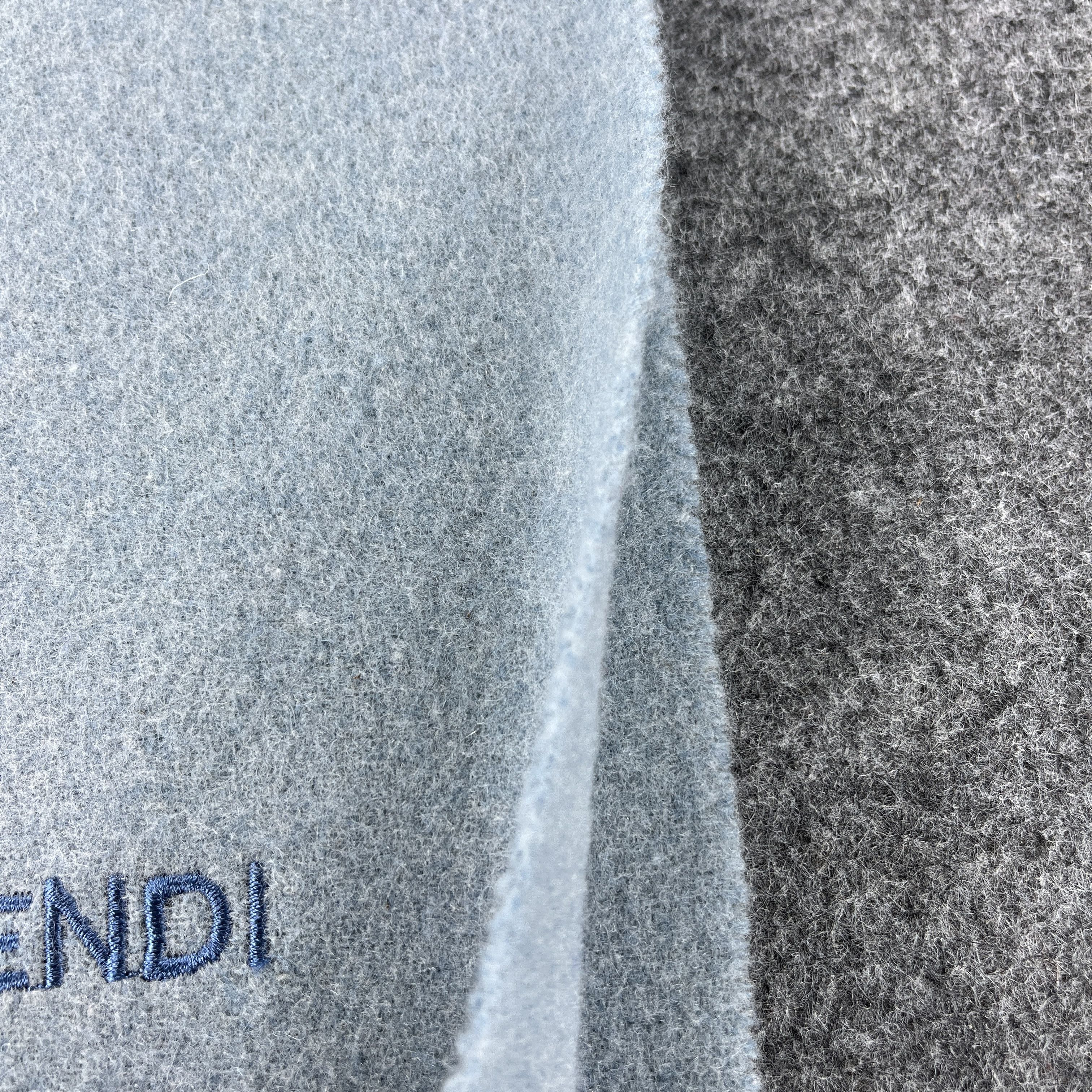 Fendi Fendi Scarf / Muffler / Neckwear T1446 Size ONE SIZE - 8 Thumbnail