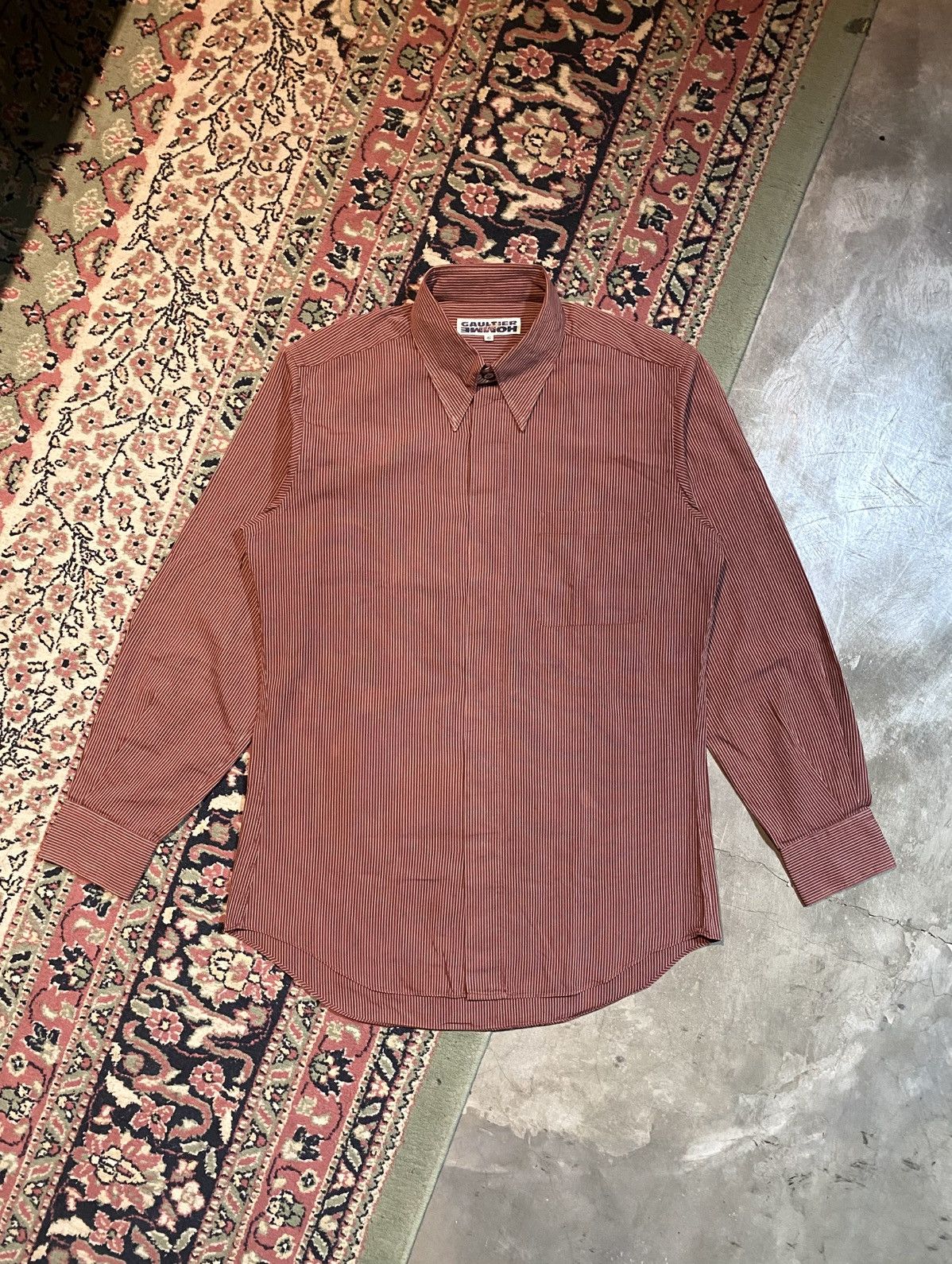Jean Paul Gaultier JEAN PAUL GAULTIER HOME OBJECT, MAROON STRIPE SHIRT BUTTON Size US M / EU 48-50 / 2 - 1 Thumbnail